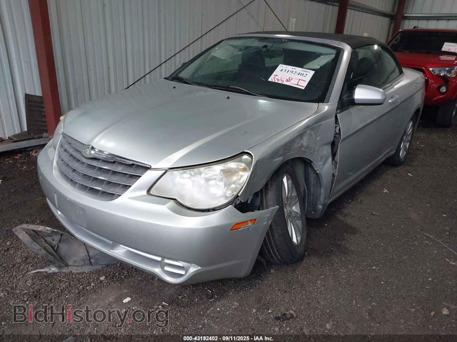2010 CHRYSLER SEBRING - VIN: 1C3BC5EDXAN219212 - Фото 2
