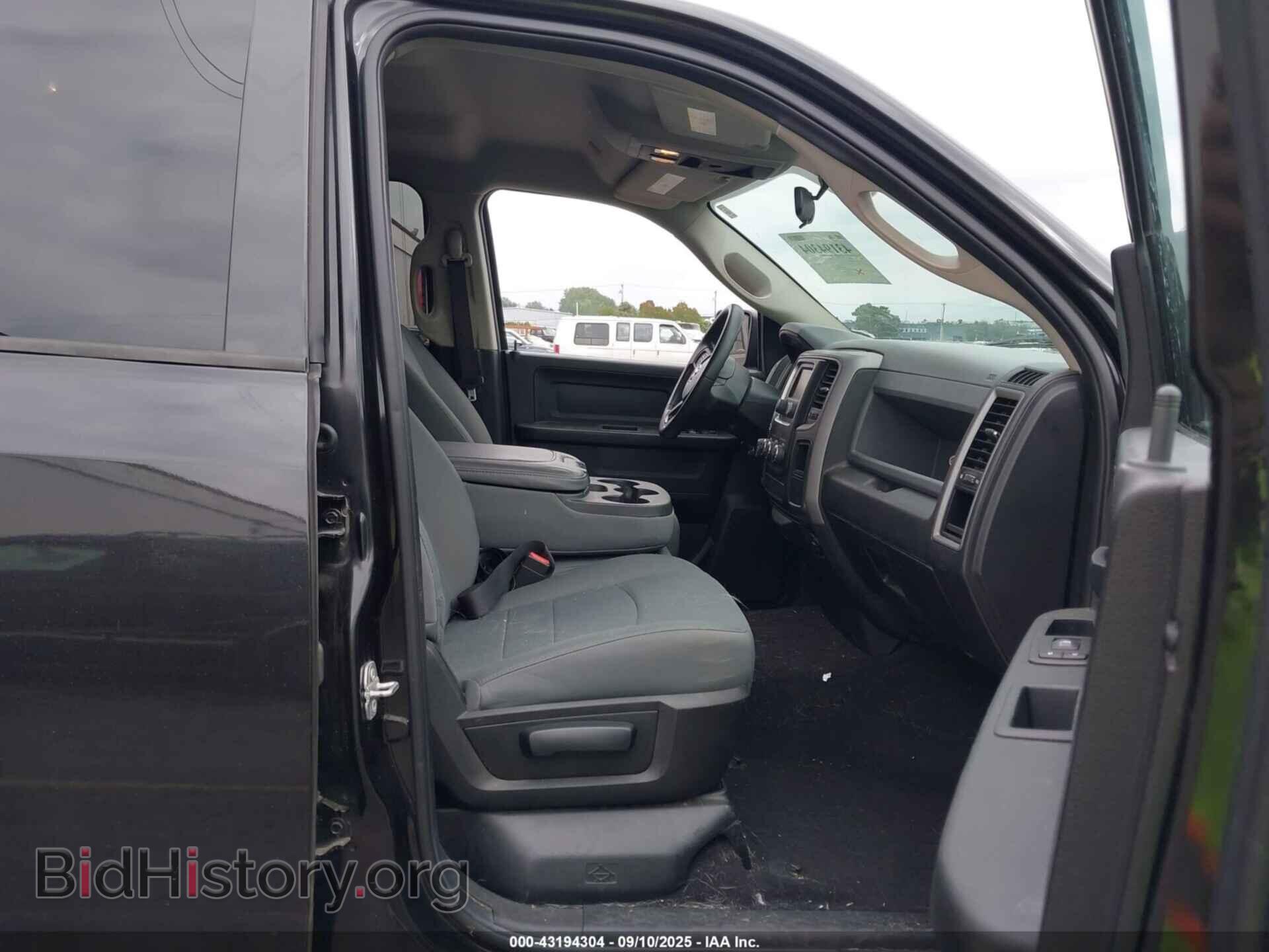 2017 RAM 1500 - VIN: 1C6RR7FTXHS838082 - Фото 5