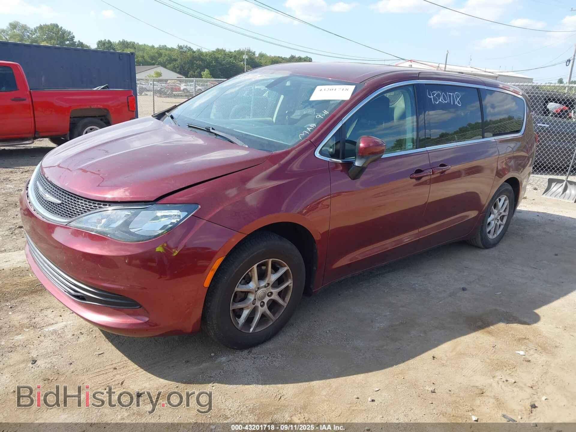 2017 CHRYSLER PACIFICA - VIN: 2C4RC1DG2HR722146 - Фото 2