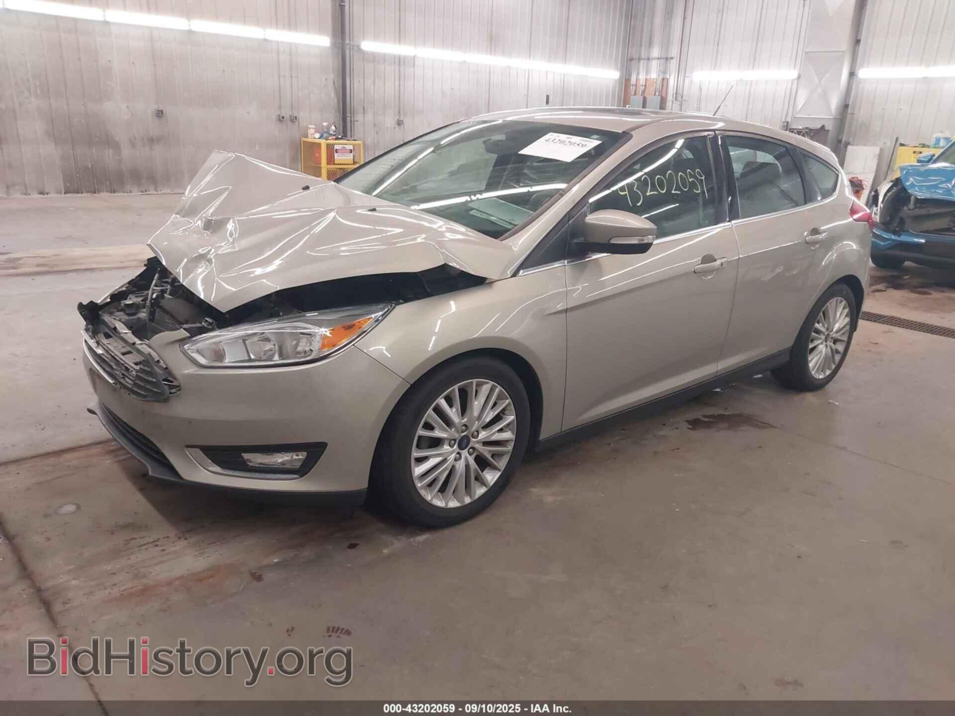 2016 FORD FOCUS - VIN: 1FADP3N28GL326197 - Фото 2