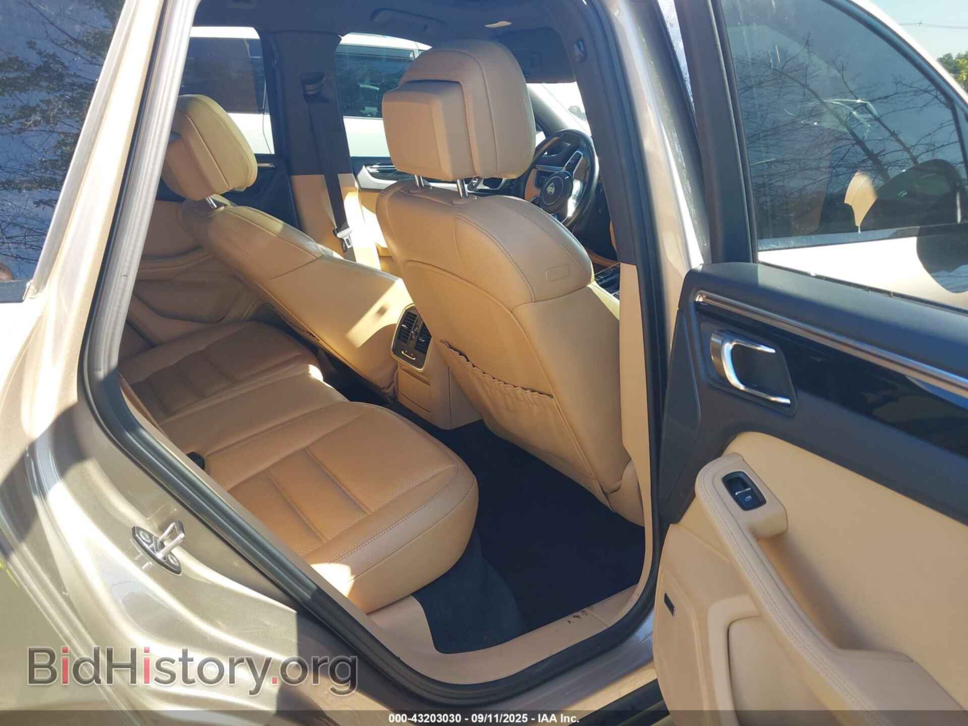 2017 PORSCHE MACAN - VIN: WP1AB2A55HLB10703 - Фото 8