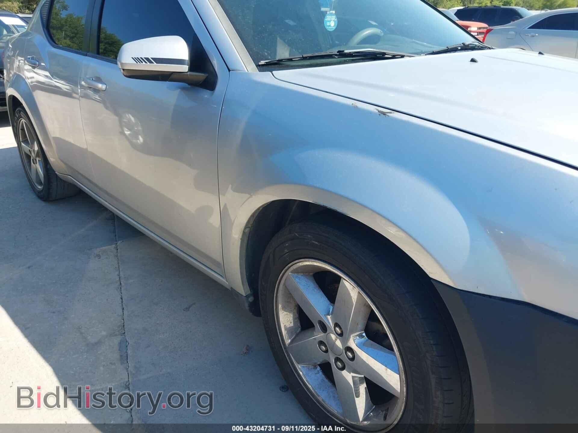 2011 DODGE AVENGER - VIN: 1B3BD2FG5BN526175 - Фото 6