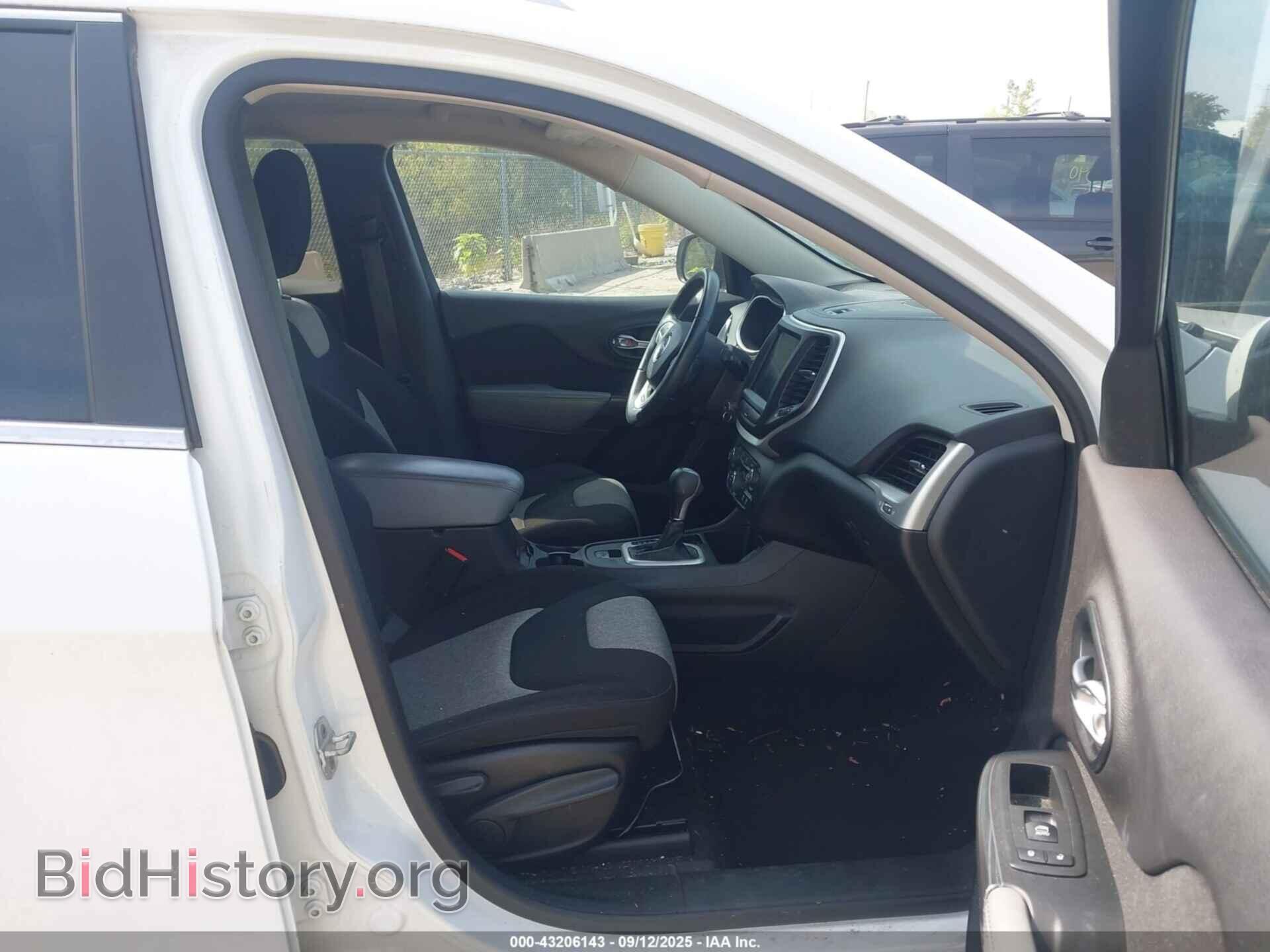 2014 JEEP CHEROKEE - VIN: 1C4PJLCB2EW116363 - Фото 5
