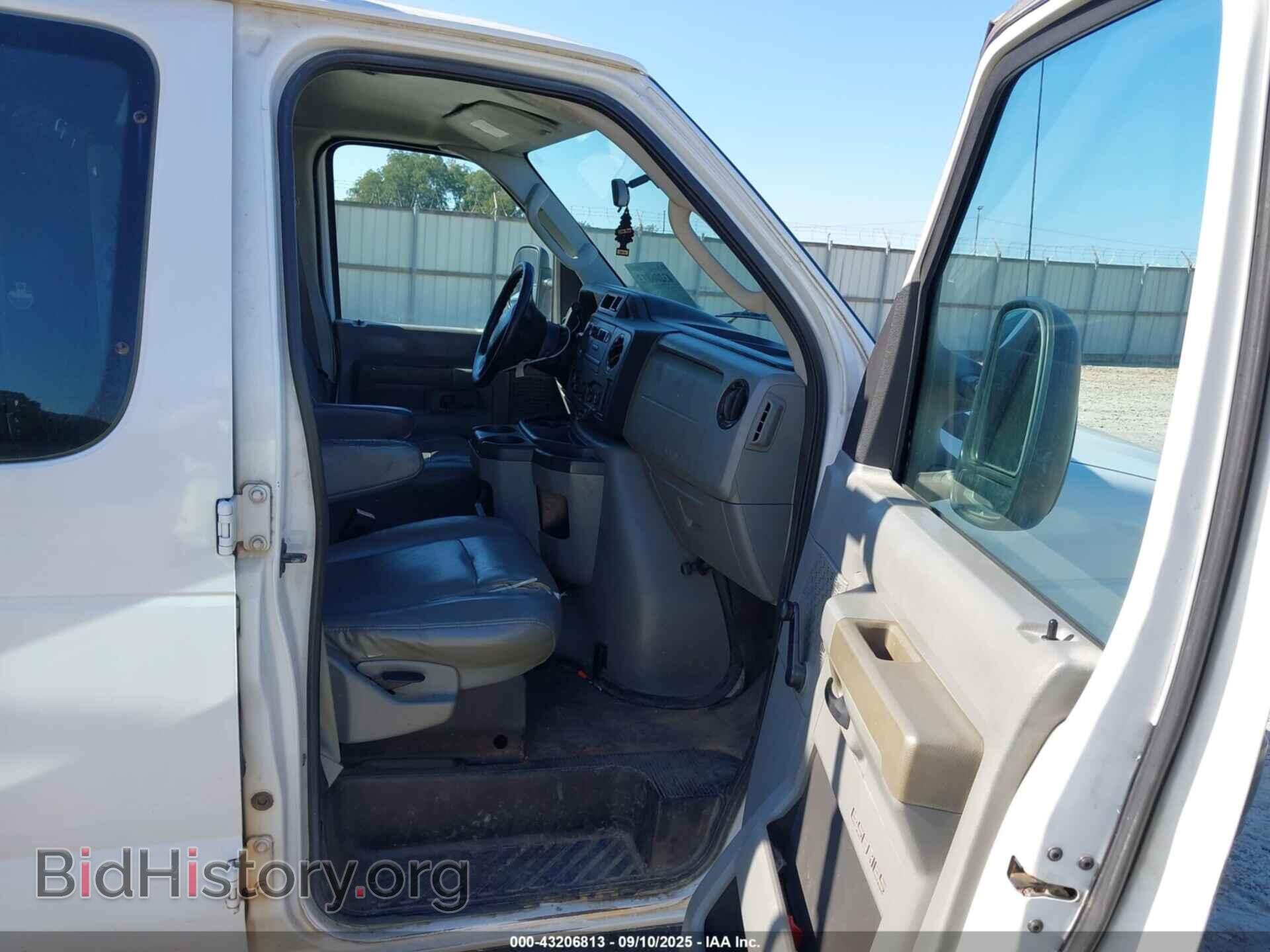 2009 FORD E-150 - VIN: 1FTNE14W89DA76499 - Фото 5