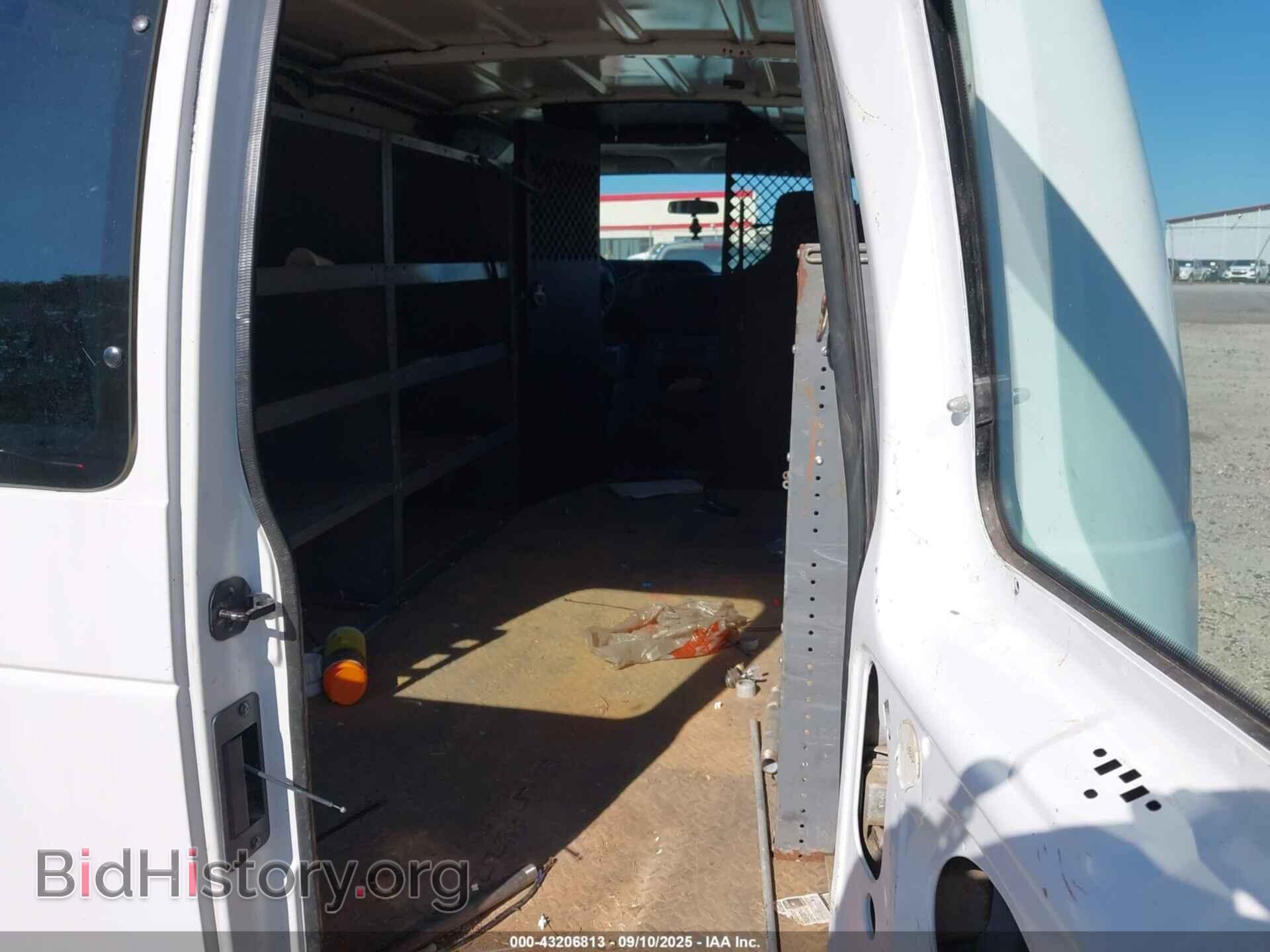 2009 FORD E-150 - VIN: 1FTNE14W89DA76499 - Фото 8