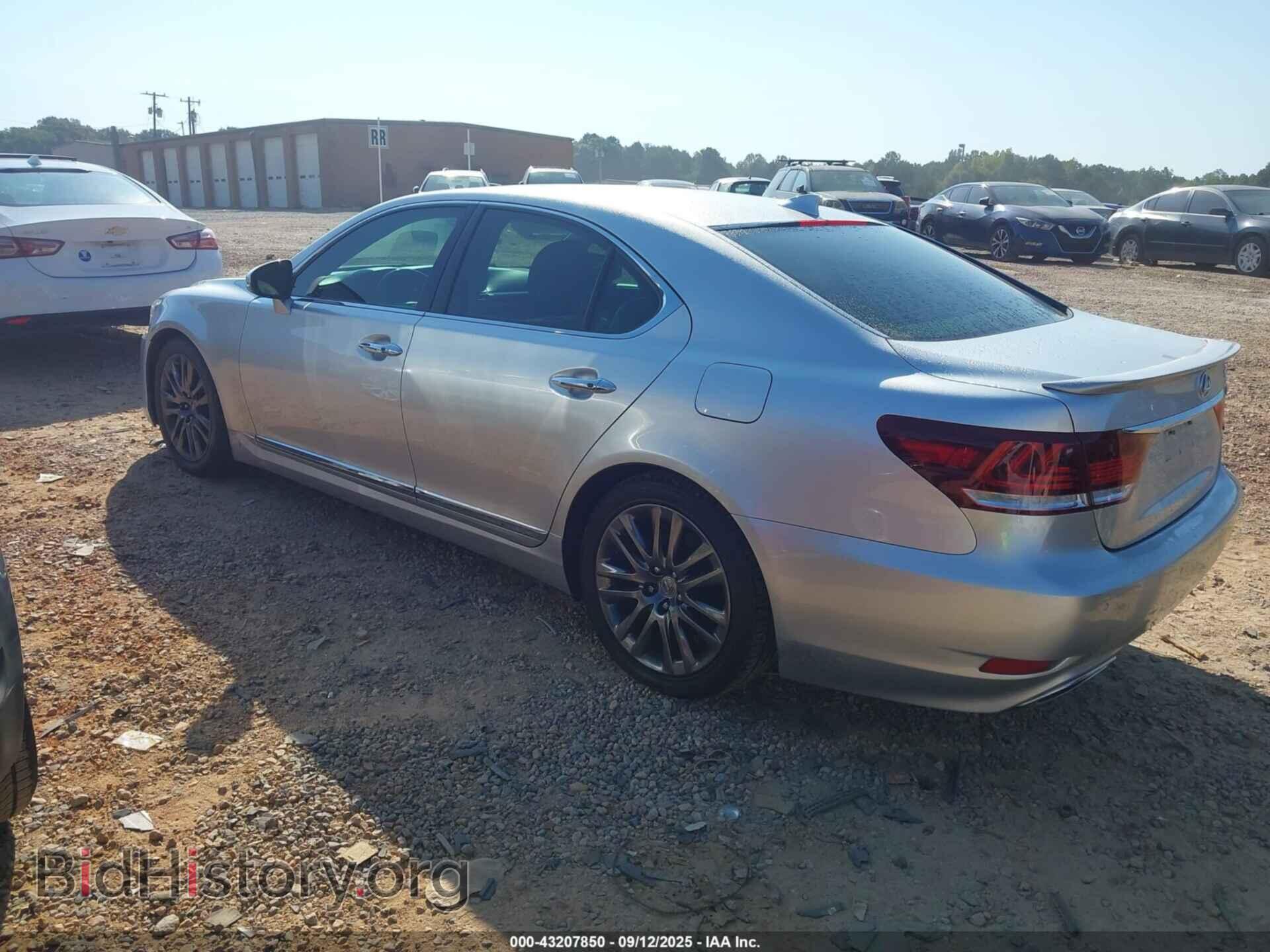 2016 LEXUS LS 460 - VIN: JTHBL5EF7G5141332 - Фото 3