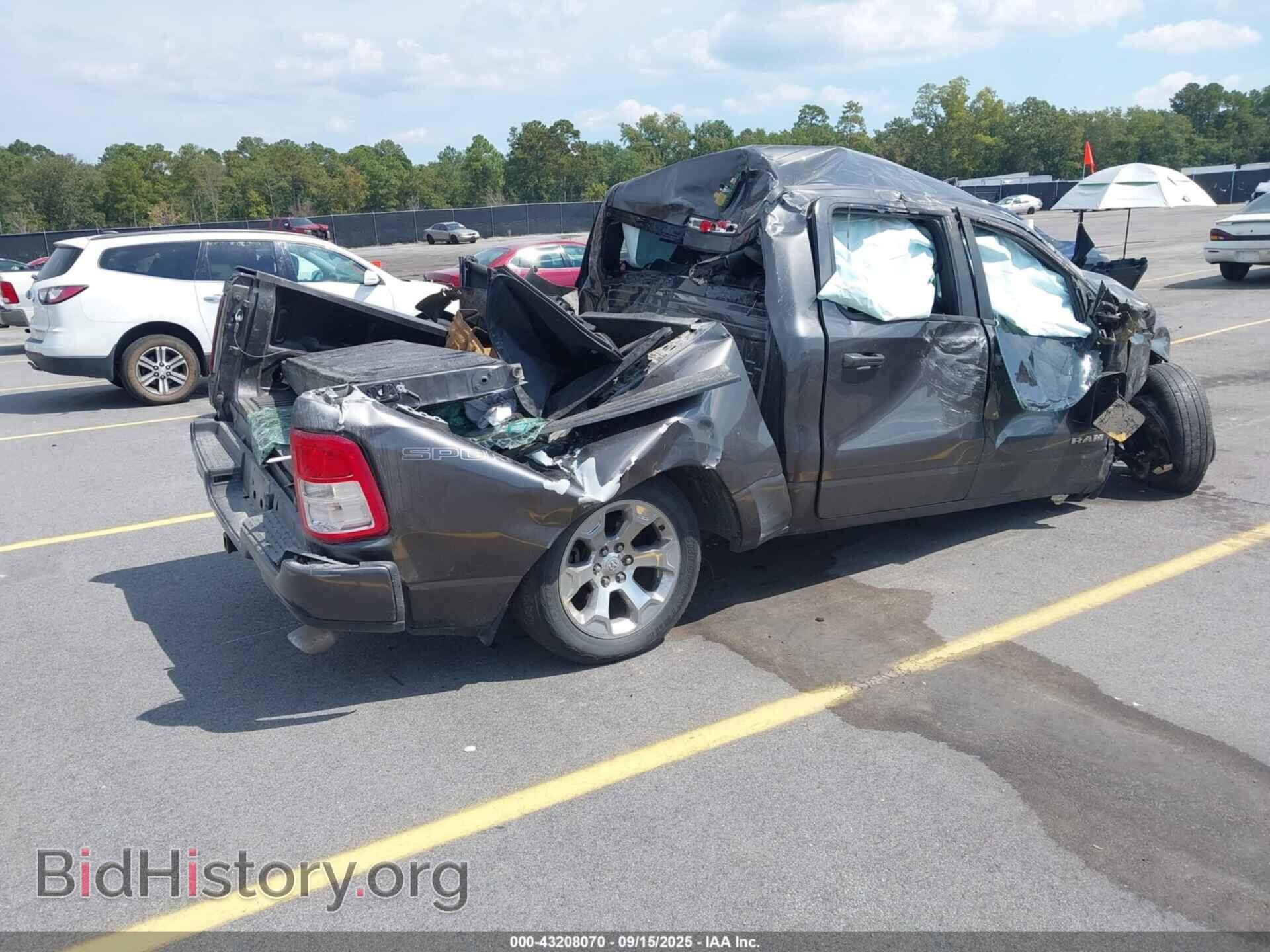 2020 RAM 1500 - VIN: 1C6SRFFTXLN212342 - Фото 4