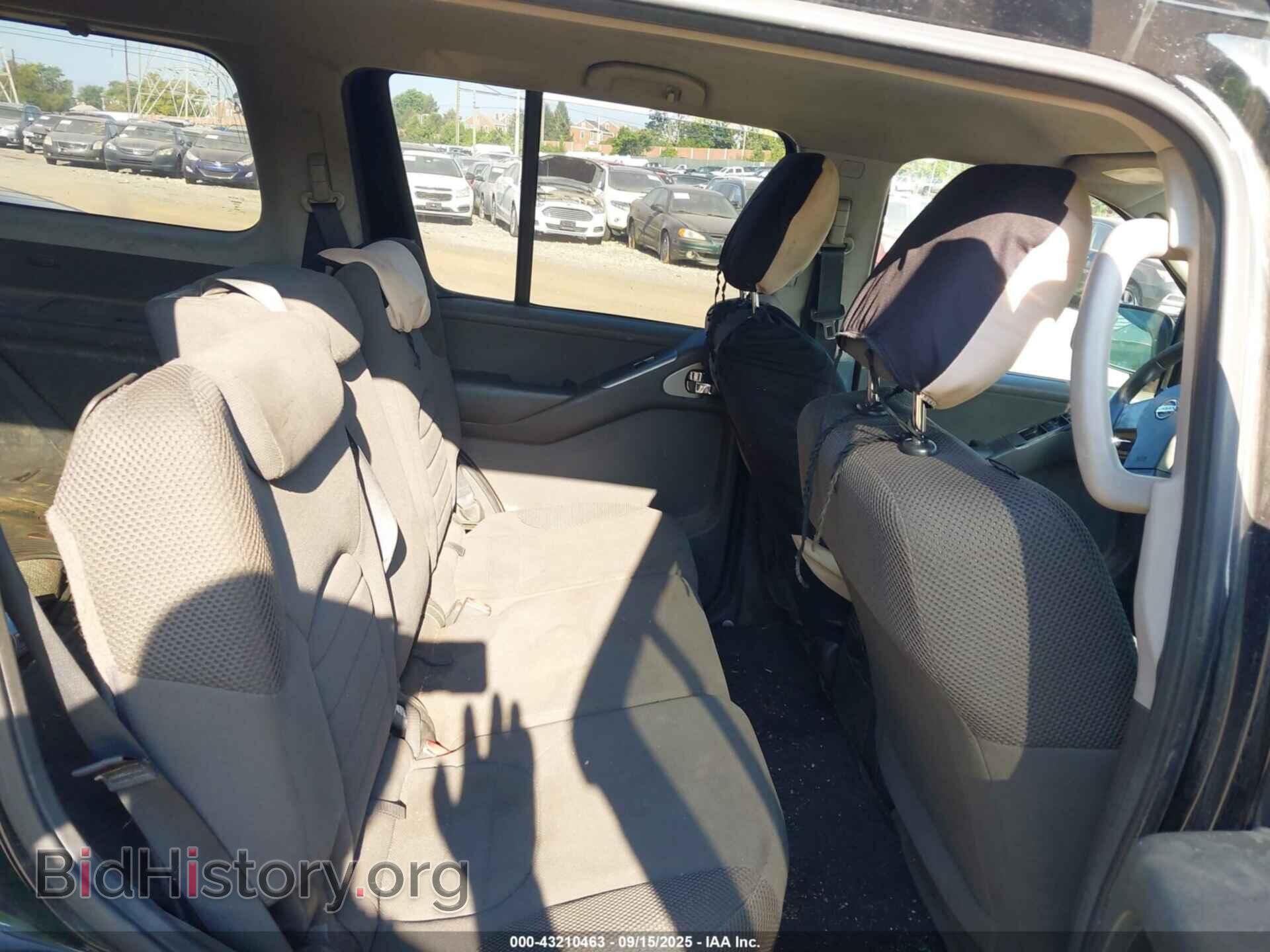 2011 NISSAN PATHFINDER - VIN: 5N1AR1NB6BC634596 - Фото 8