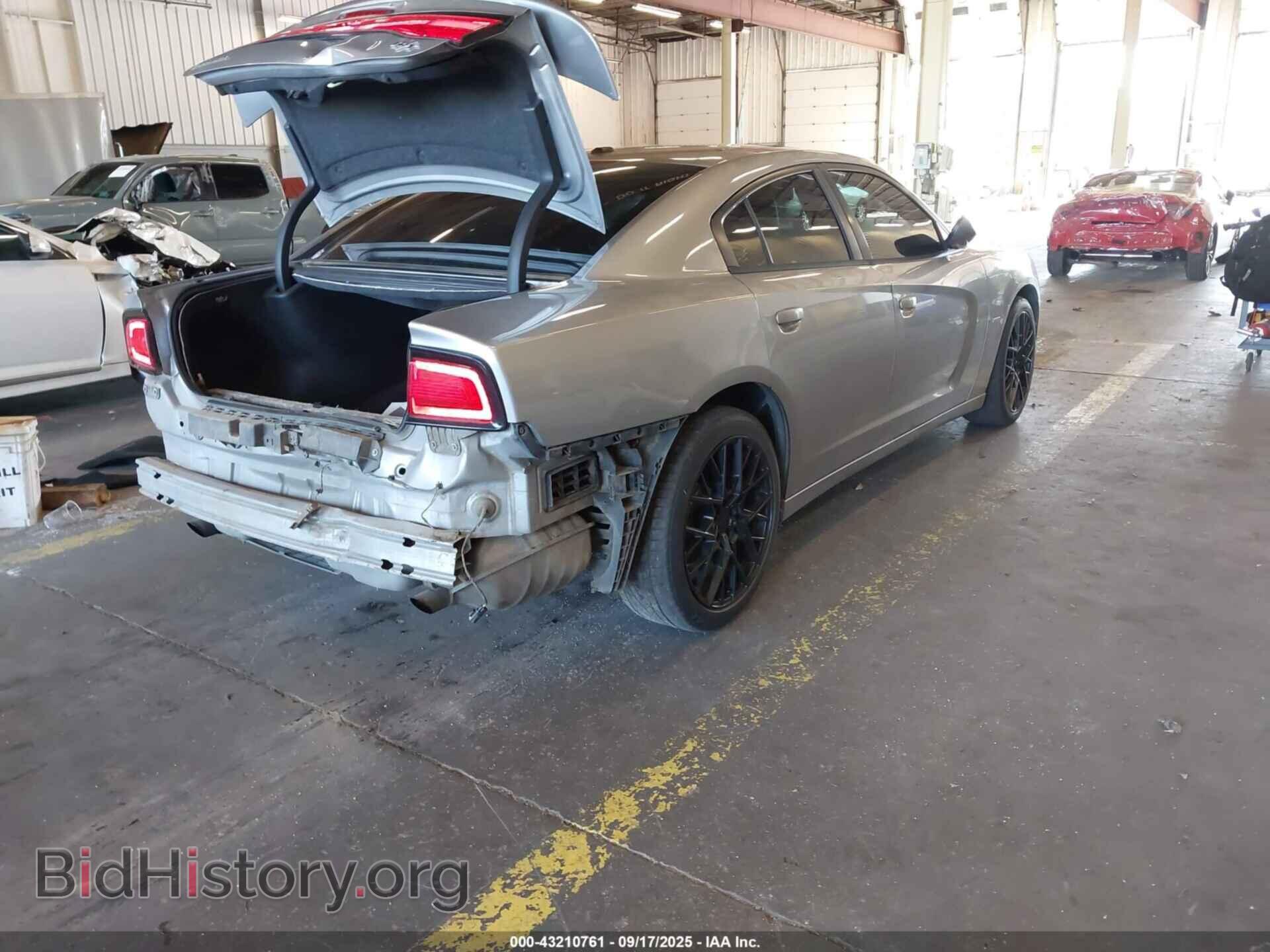 2011 DODGE CHARGER - VIN: 2B3CL5CT8BH551347 - Фото 4