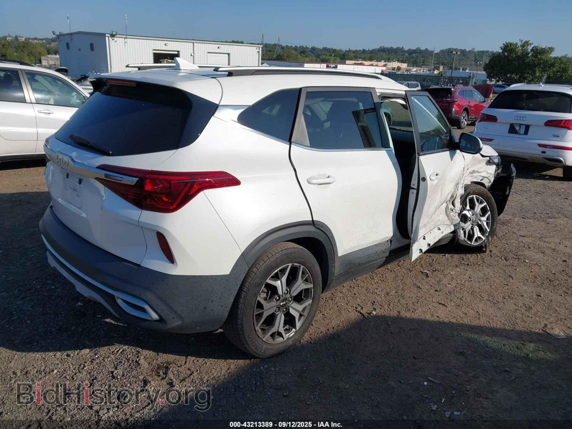2022 KIA SELTOS - VIN: KNDERCAA7N7245090 - Фото 4