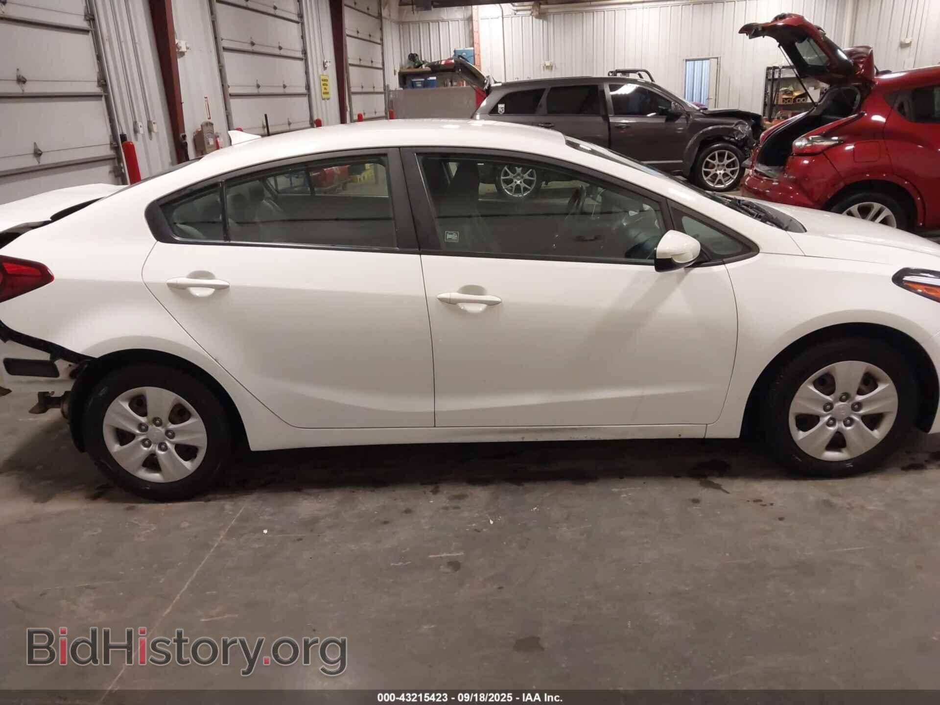 2017 KIA FORTE - VIN: 3KPFK4A7XHE086024 - Фото 14