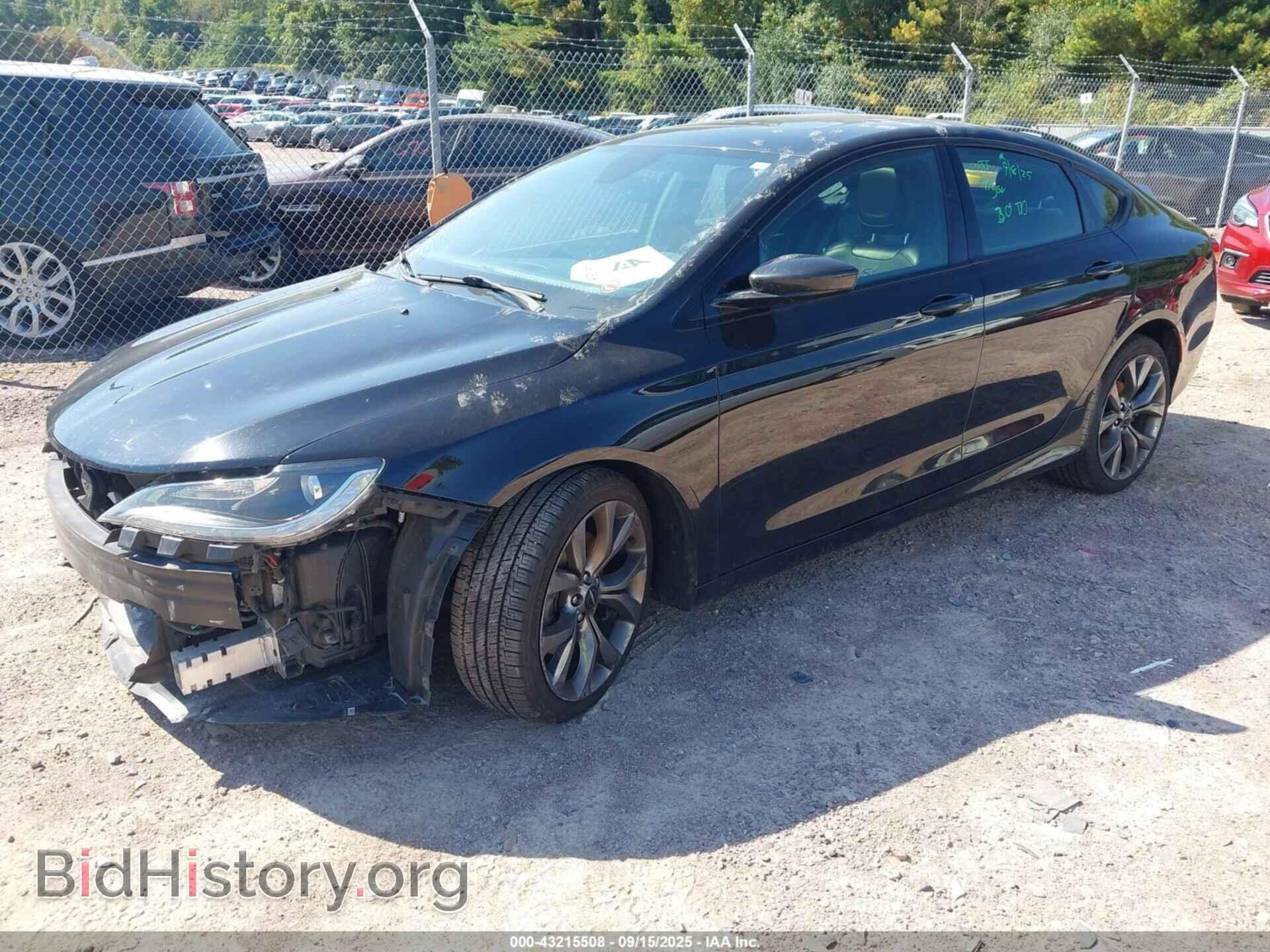 2016 CHRYSLER 200 - VIN: 1C3CCCDG3GN158461 - Фото 2