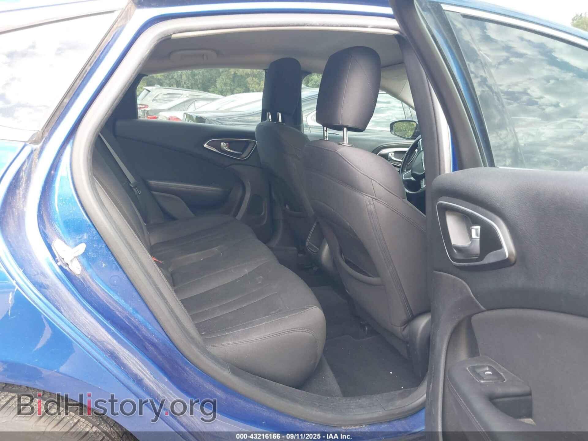 2015 CHRYSLER 200 - VIN: 1C3CCCABXFN657944 - Фото 8