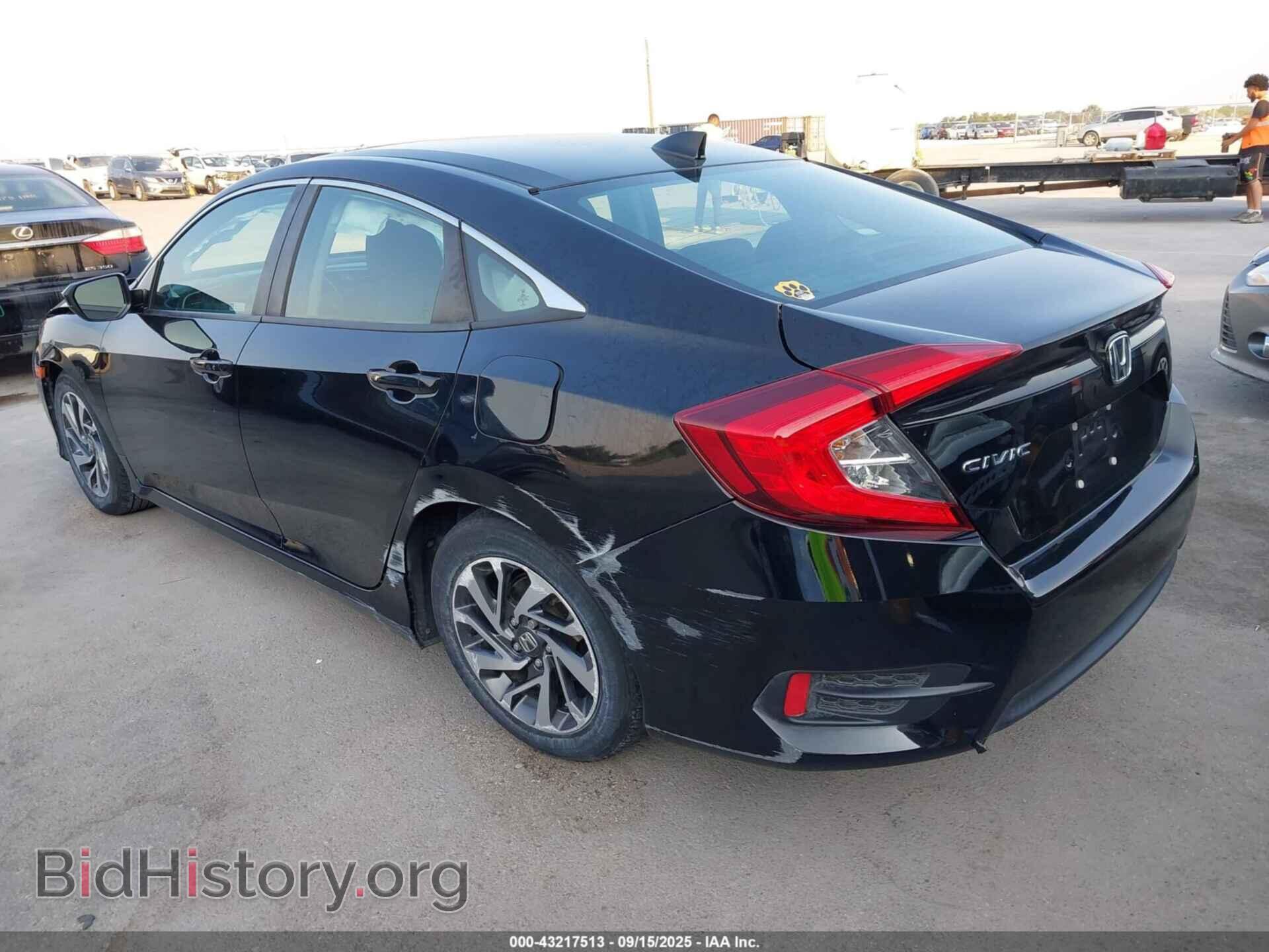2018 HONDA CIVIC - VIN: 19XFC2F76JE003155 - Фото 3