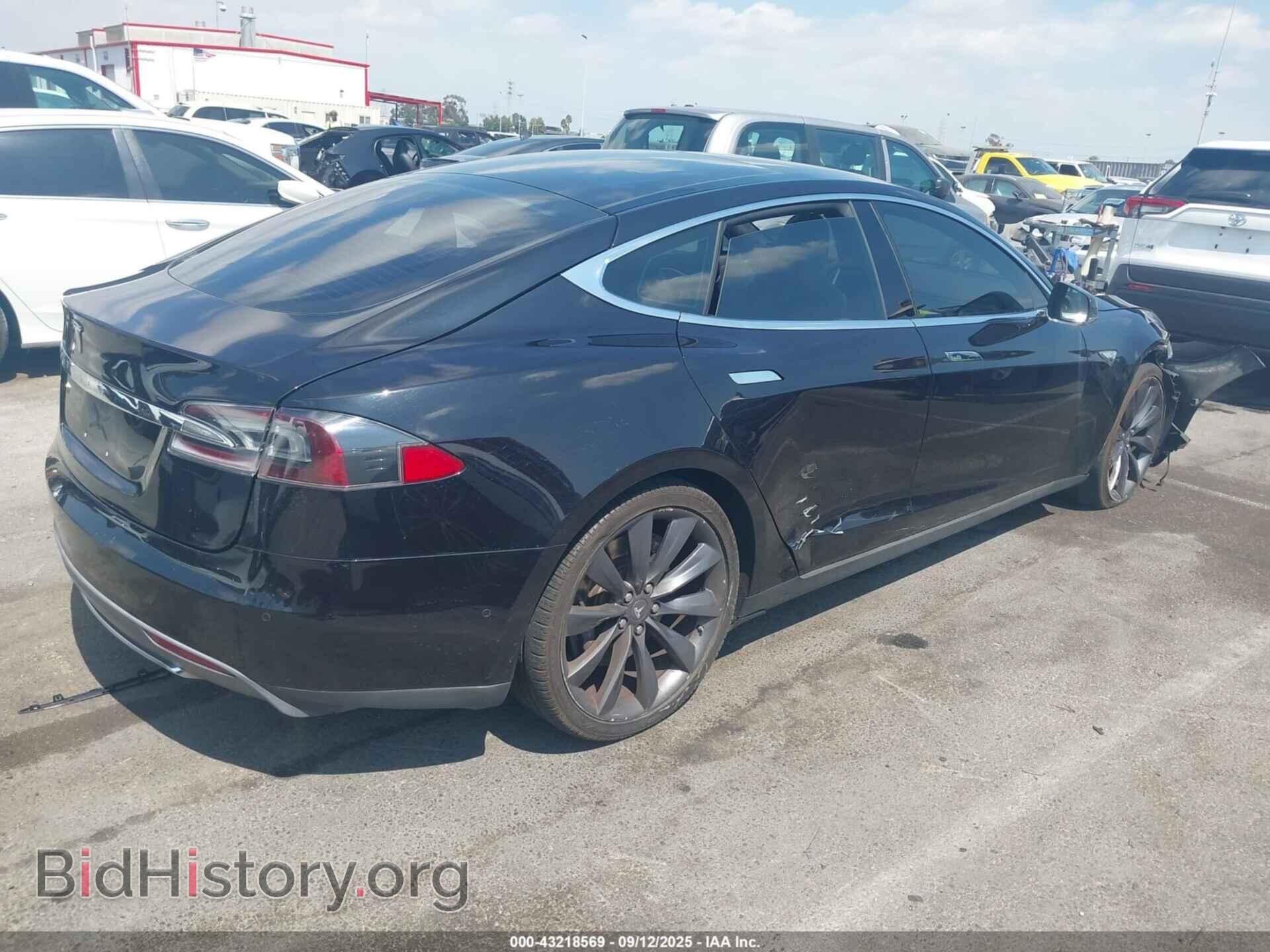 2015 TESLA MODEL S - VIN: 5YJSA1H25FF094064 - Photo 4