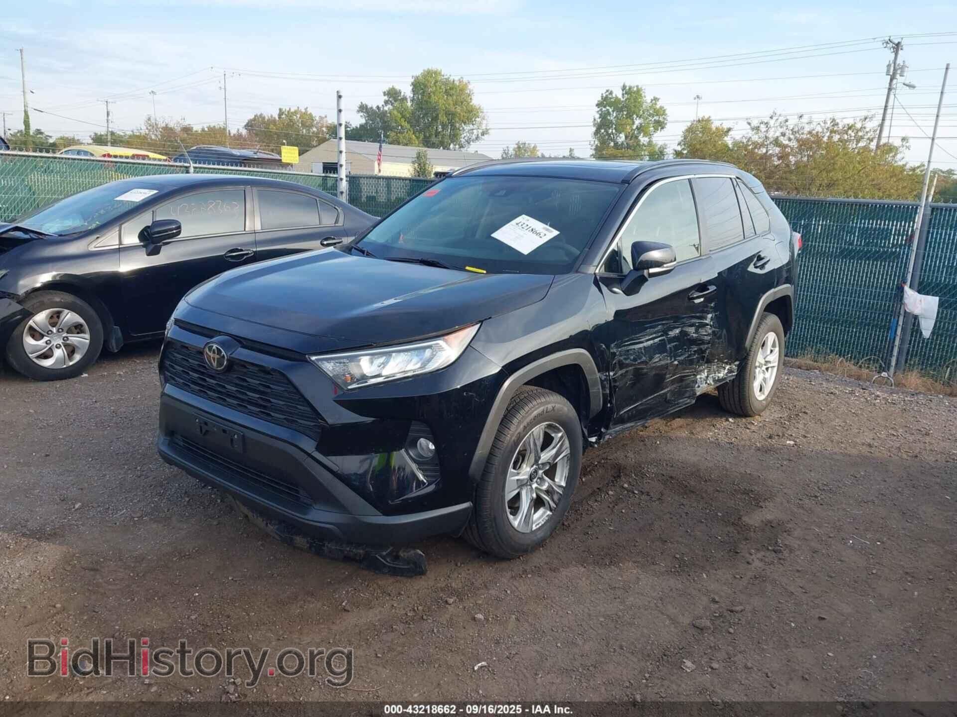 2019 TOYOTA RAV4 - VIN: JTMP1RFV1KD024256 - Фото 2