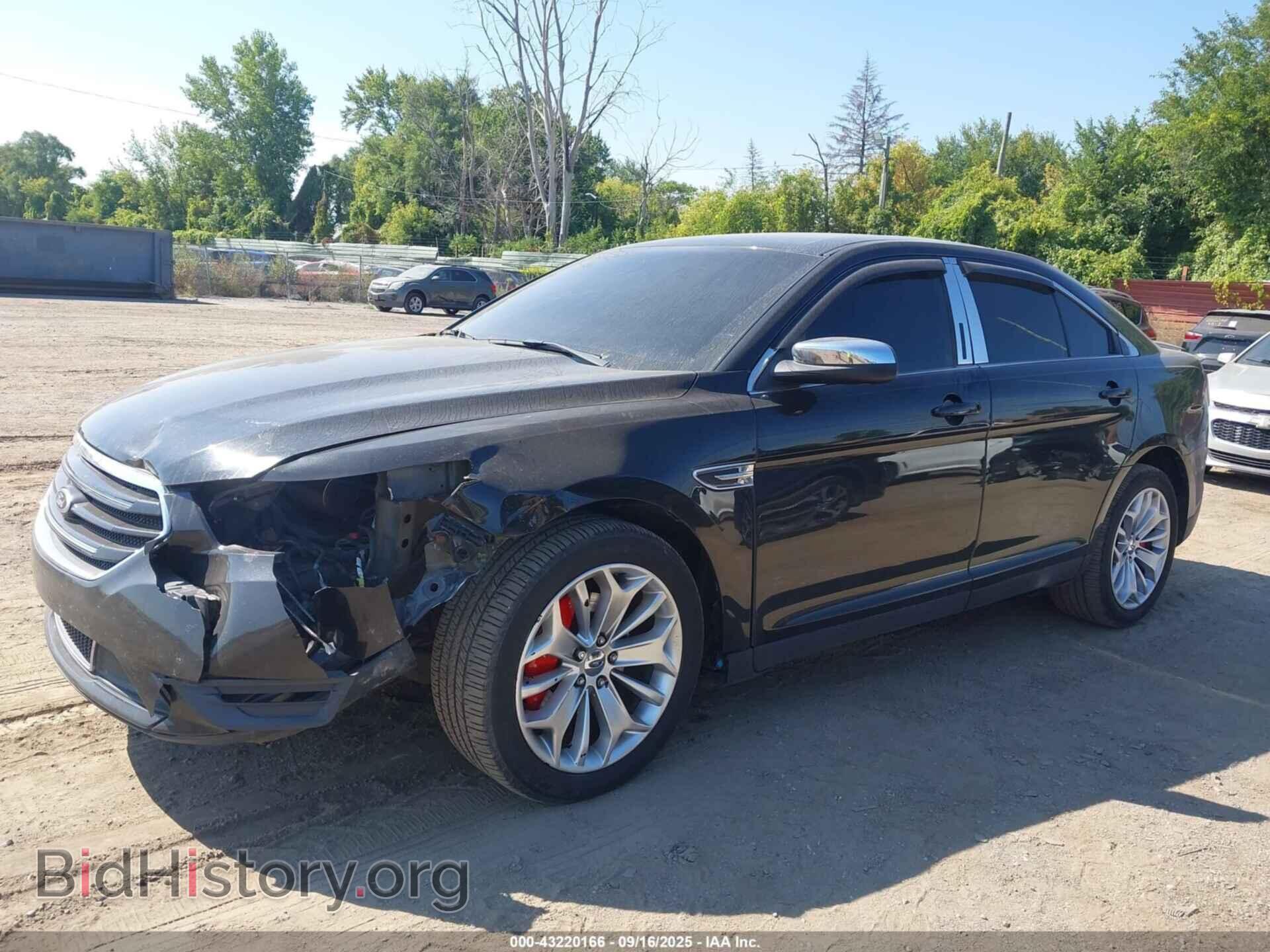 2013 FORD TAURUS - VIN: 1FAHP2F86DG176819 - Фото 2