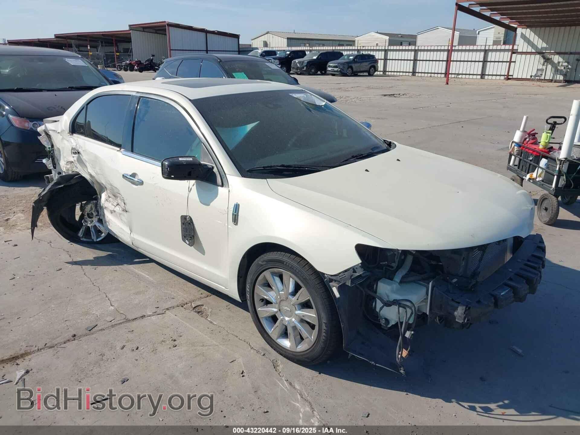 Photo 3LNHL2JC3CR831040 - LINCOLN MKZ 2012