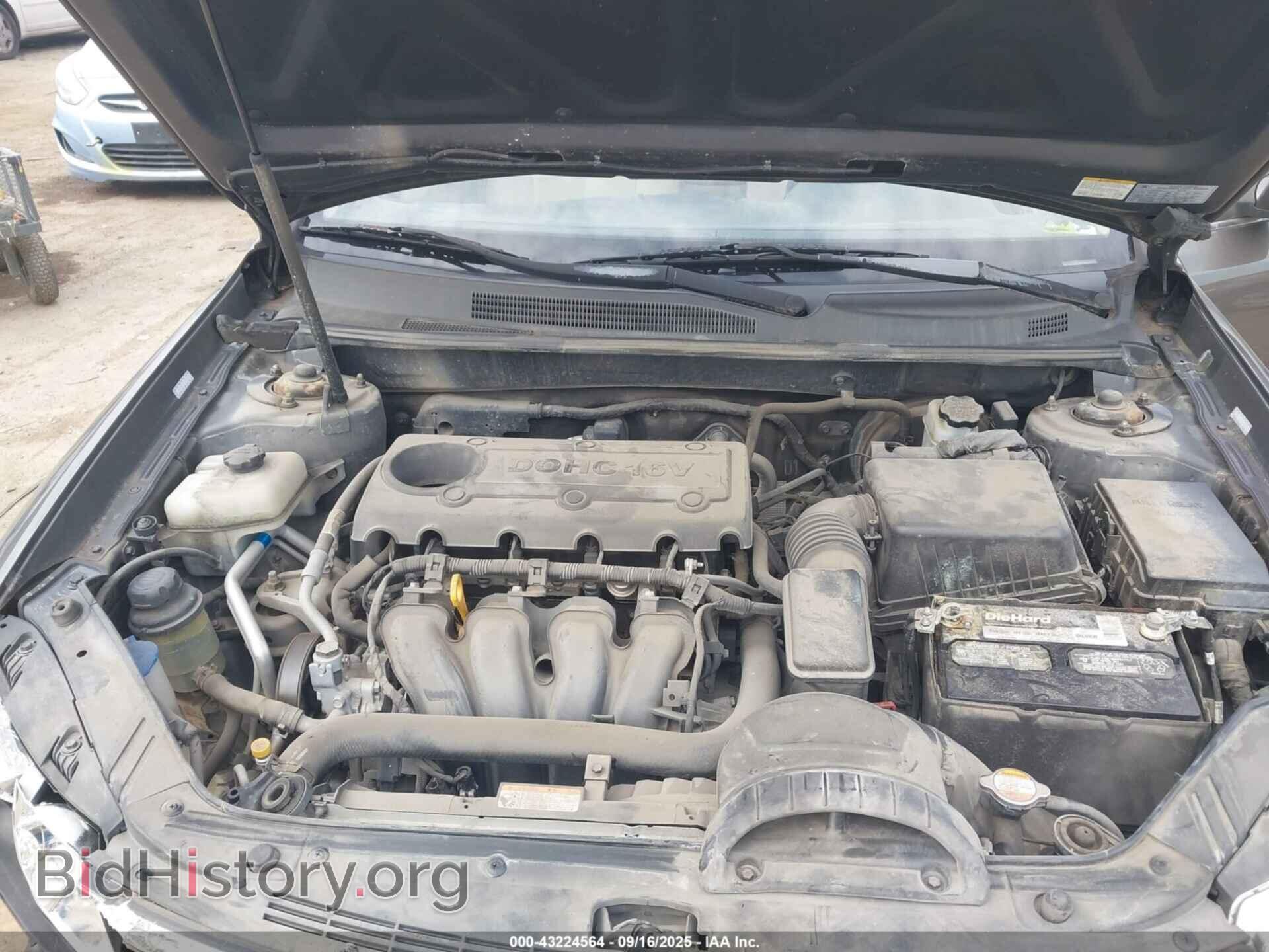 2010 KIA OPTIMA - VIN: KNAGG4A85A5414737 - Фото 10