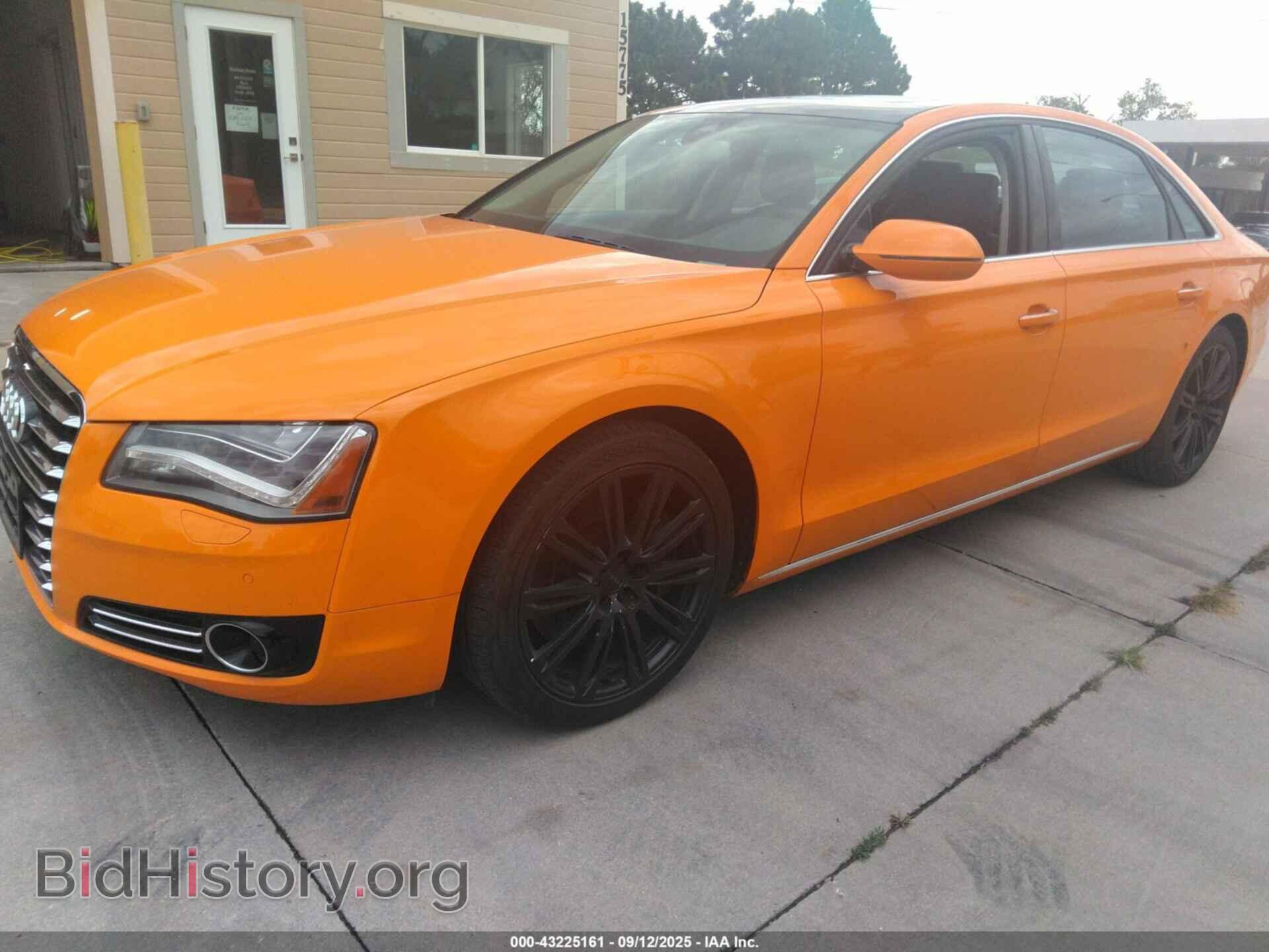2012 AUDI A8 - VIN: WAURVAFD6CN003062 - Фото 2