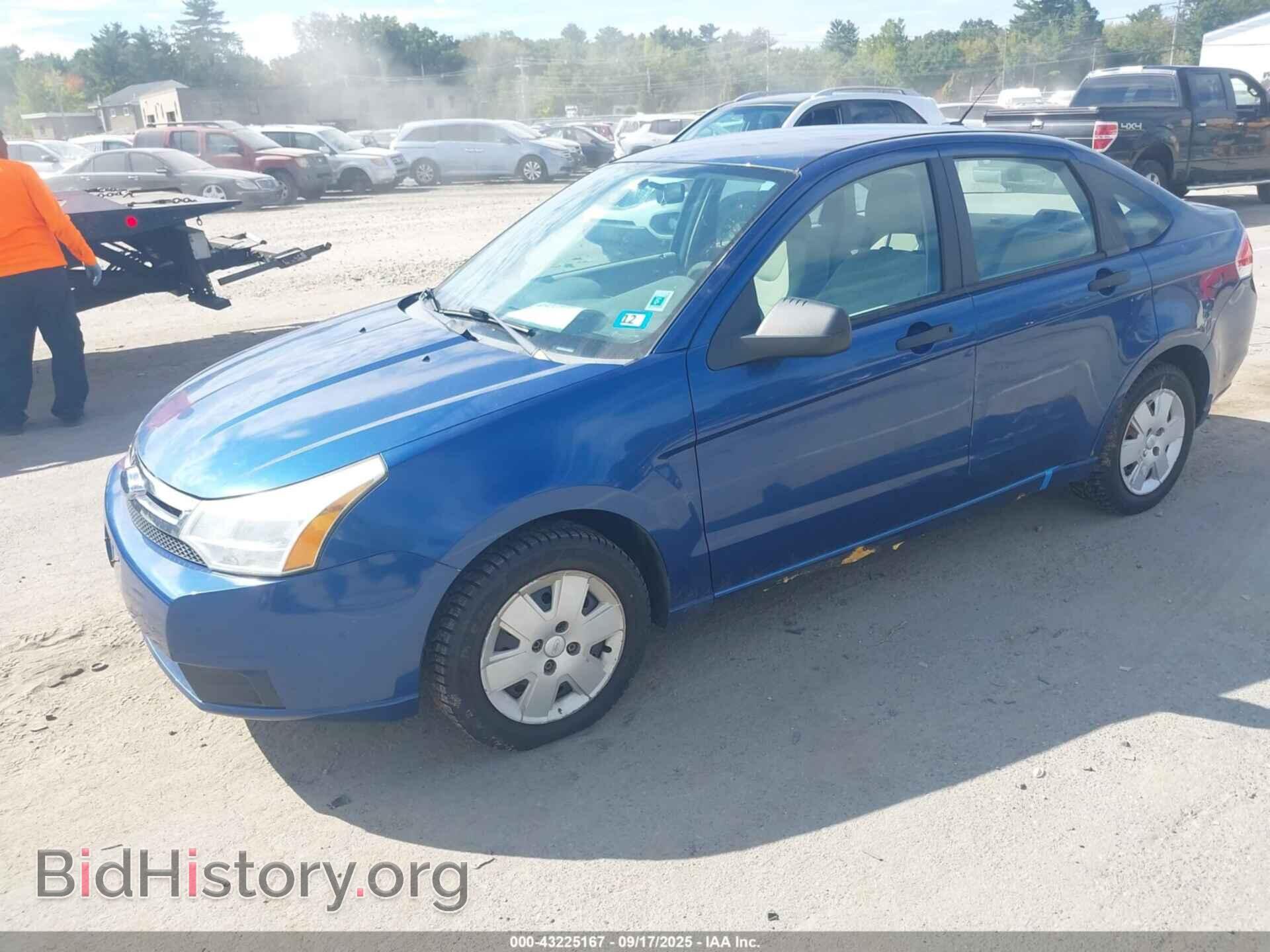 2008 FORD FOCUS - VIN: 1FAHP34N78W282870 - Фото 2