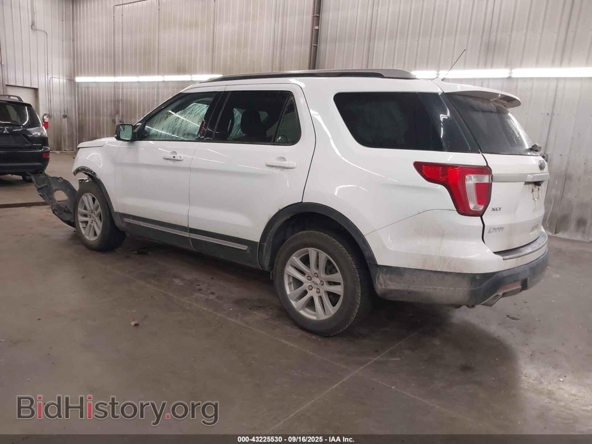 2018 FORD EXPLORER - VIN: 1FM5K8D87JGB70150 - Фото 3