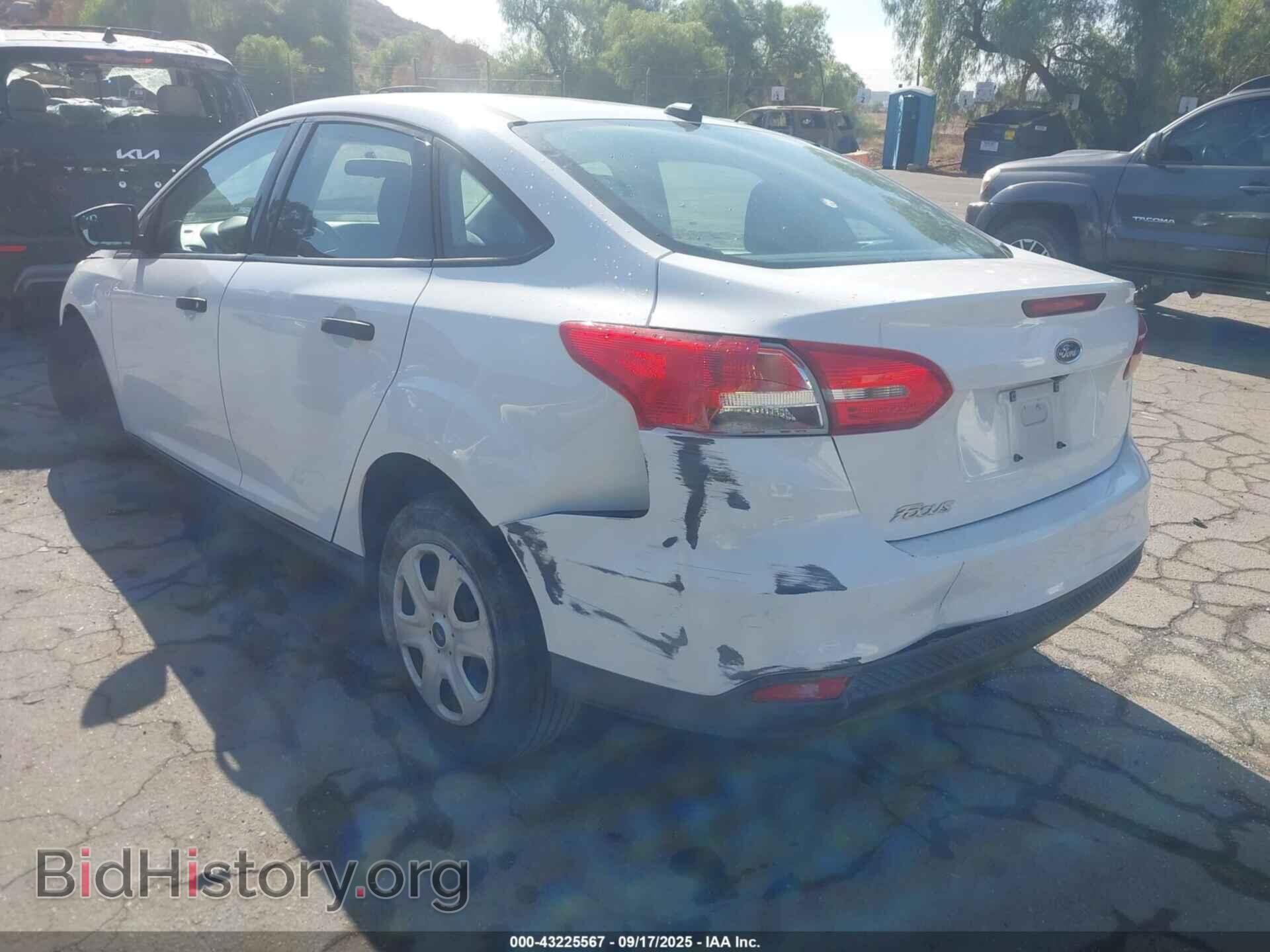 2018 FORD FOCUS - VIN: 1FADP3E28JL244722 - Фото 3
