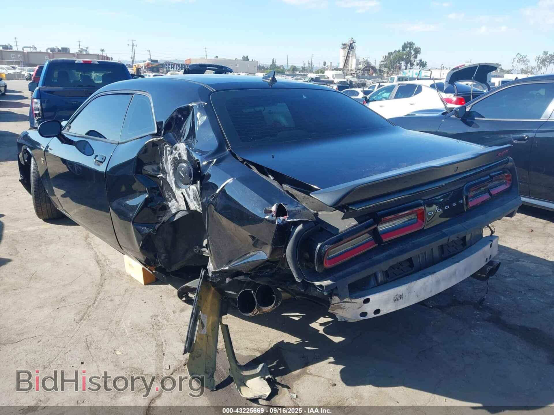 2018 DODGE CHALLENGER - VIN: 2C3CDZFJ4JH209555 - Фото 3