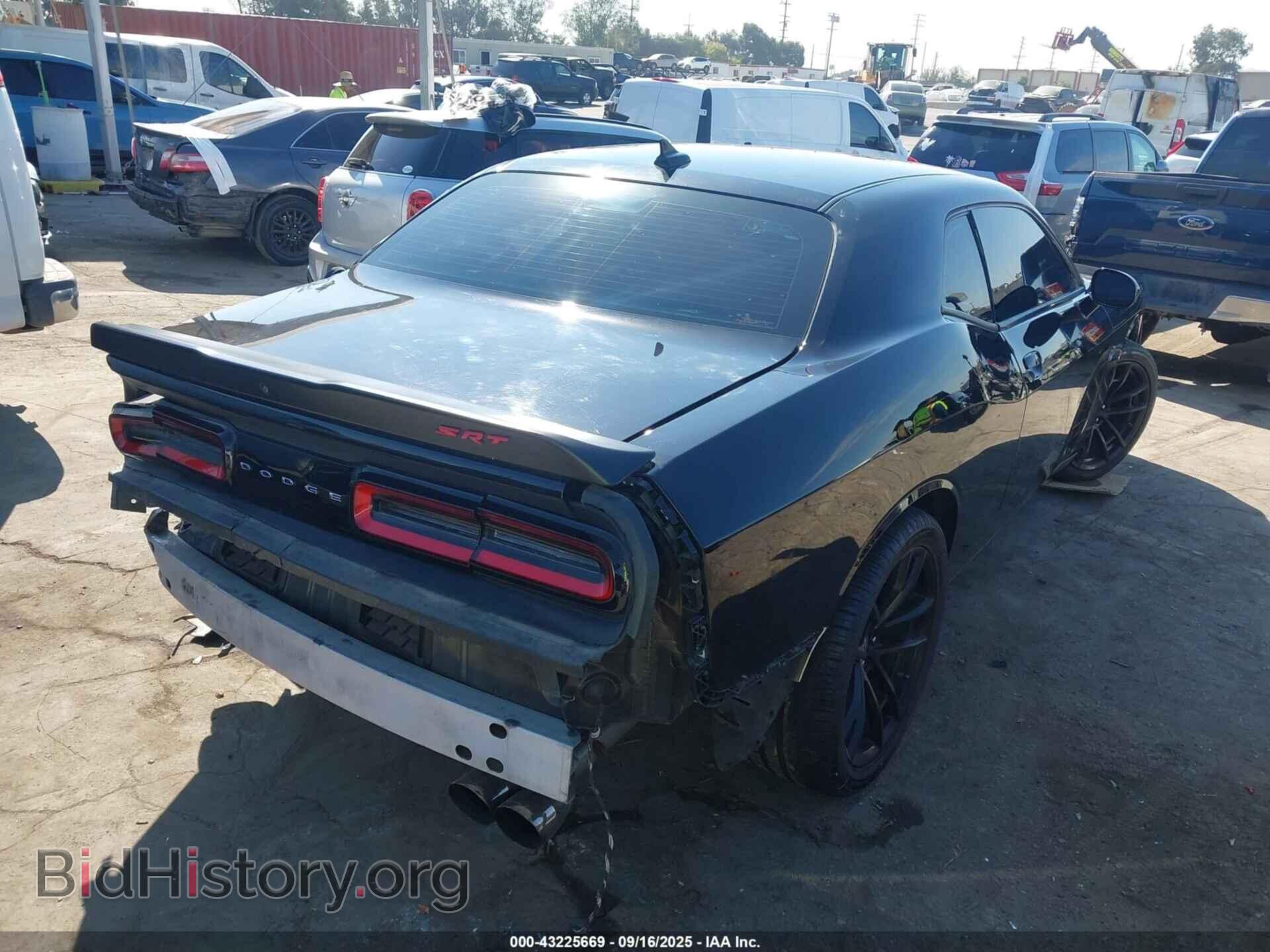 2018 DODGE CHALLENGER - VIN: 2C3CDZFJ4JH209555 - Фото 4