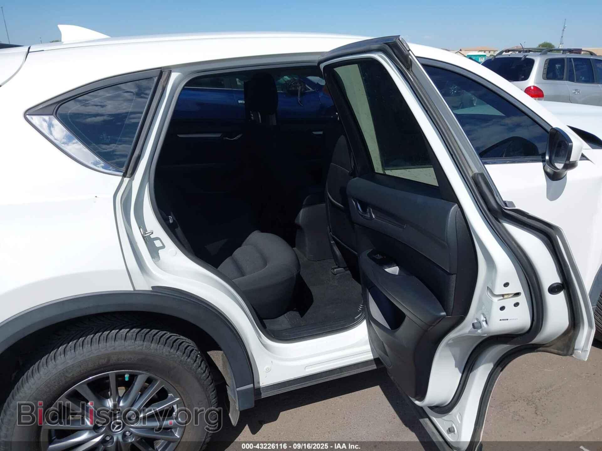2017 MAZDA CX-5 - VIN: JM3KFBBL5H0120048 - Фото 8
