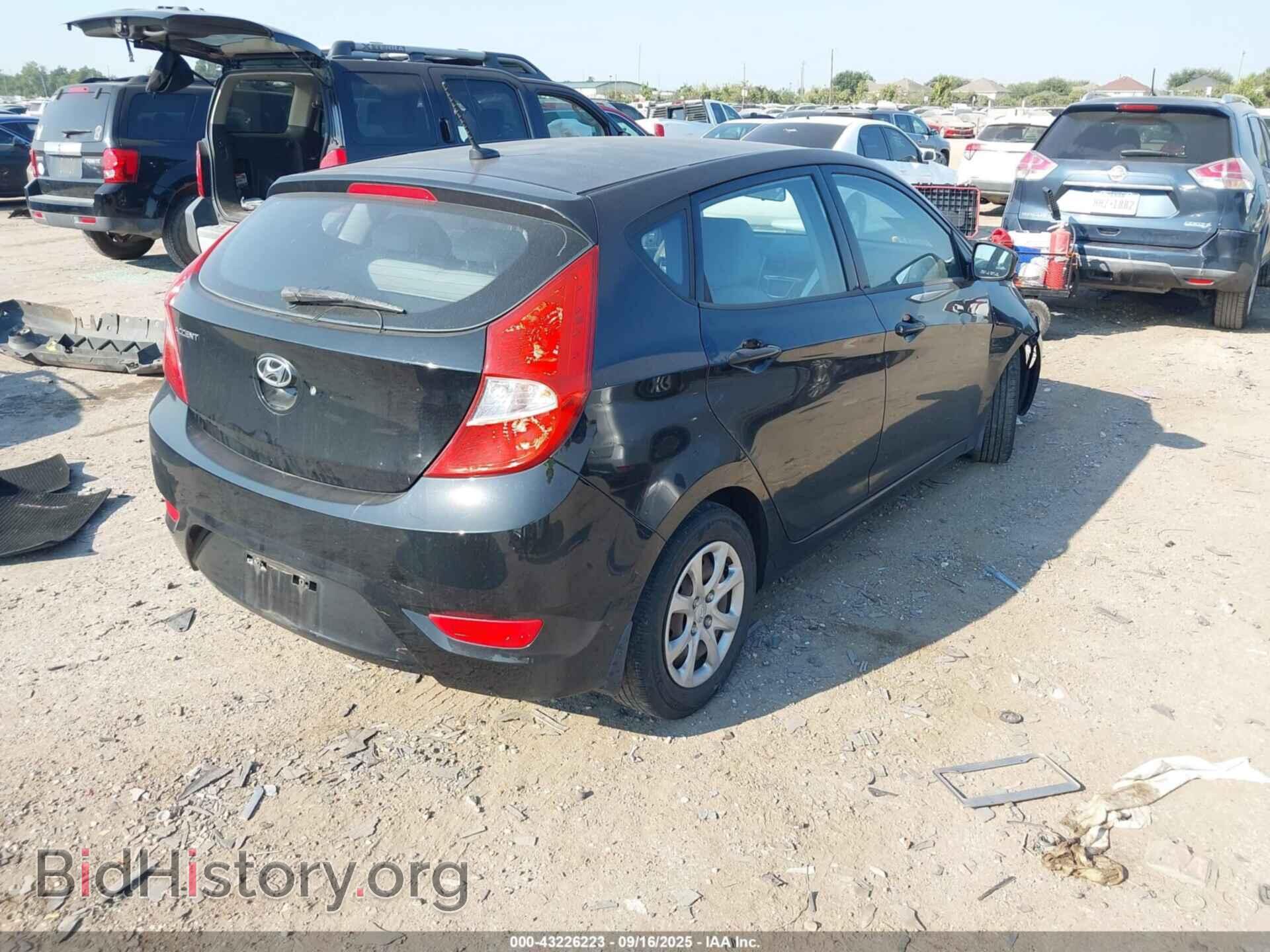 2013 HYUNDAI ACCENT - VIN: KMHCT5AE6DU084637 - Фото 4