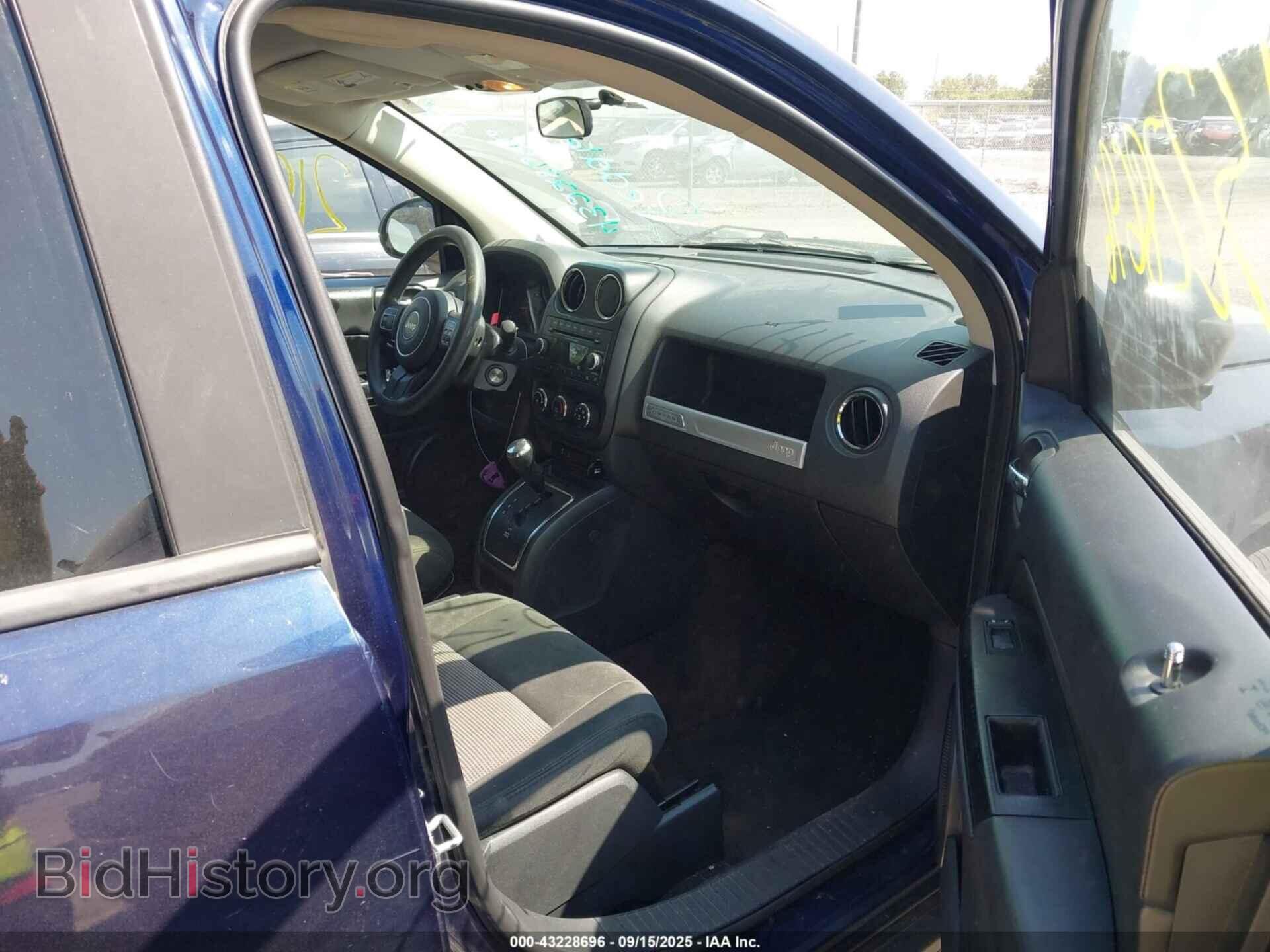 2014 JEEP COMPASS - VIN: 1C4NJDBB2ED815843 - Фото 5