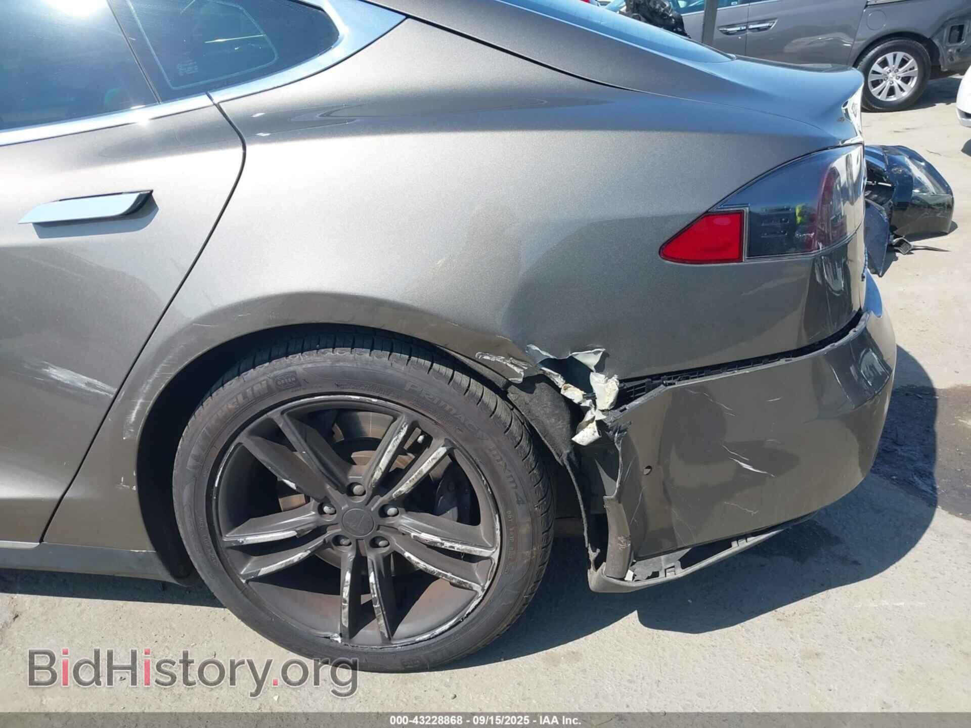 2015 TESLA MODEL S - VIN: 5YJSA1E22FF113089 - Photo 6