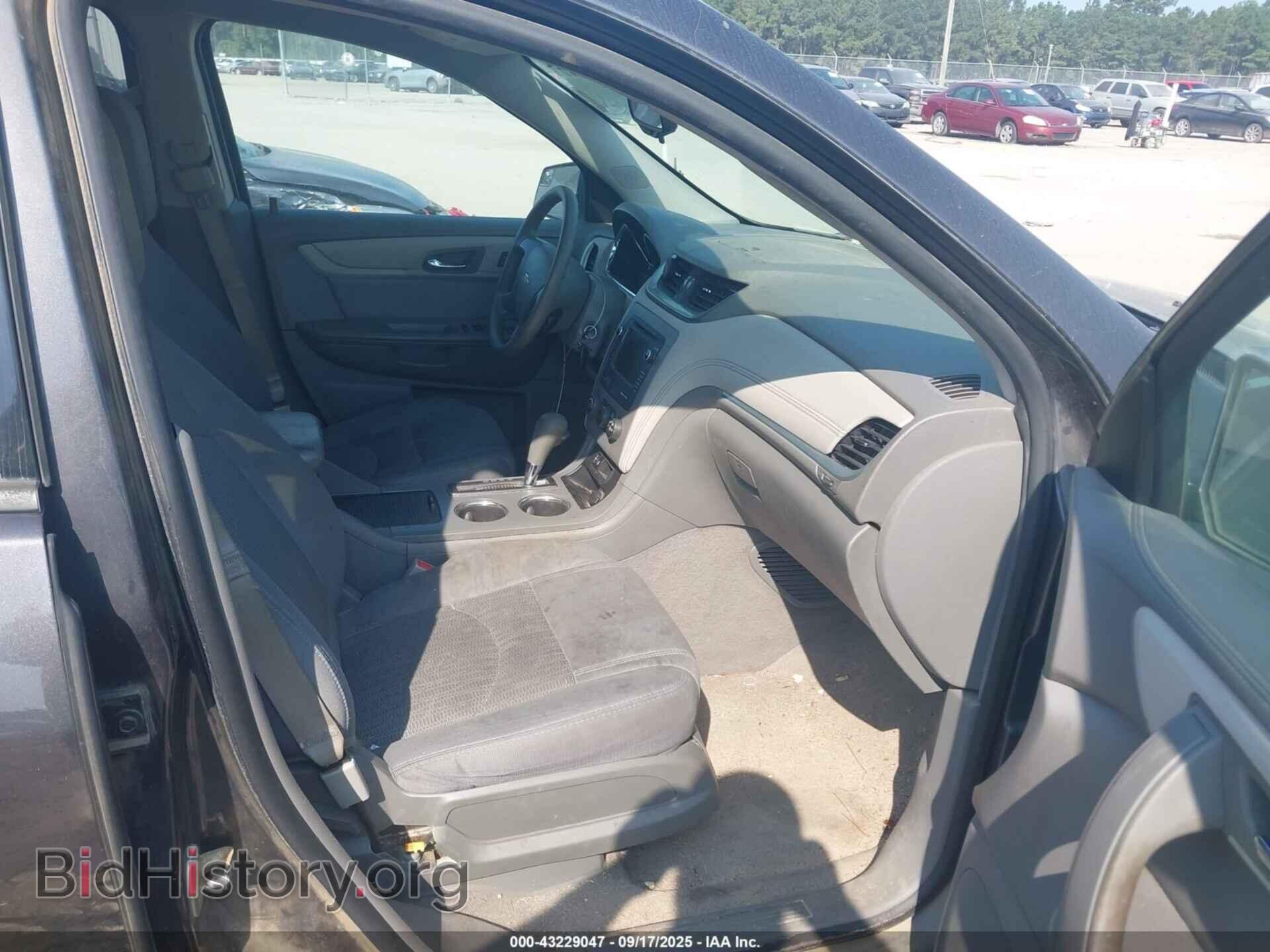 2014 CHEVROLET TRAVERSE - VIN: 1GNKRFKD2EJ263360 - Фото 5