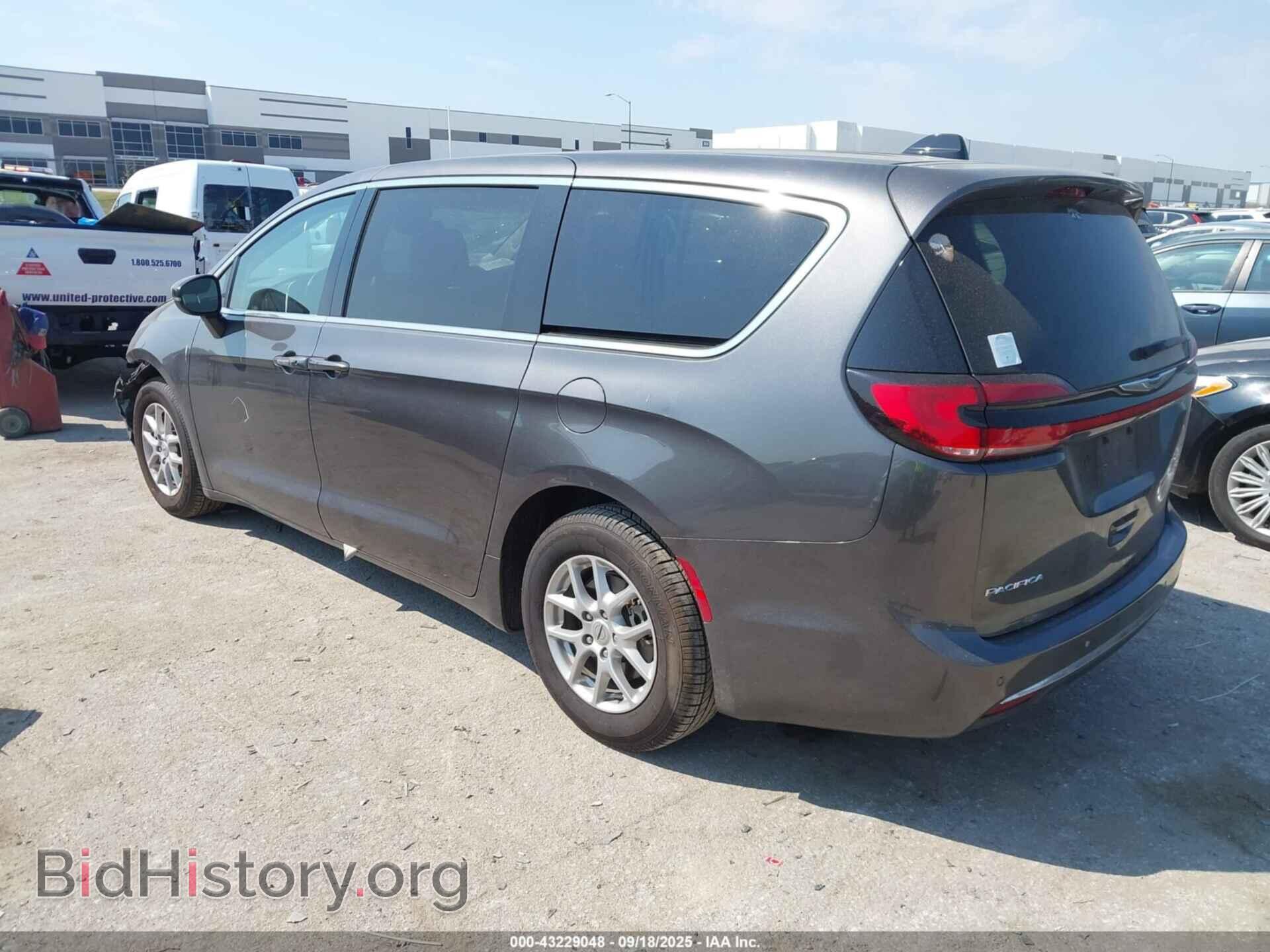 2023 CHRYSLER PACIFICA - VIN: 2C4RC1BG0PR546859 - Фото 3