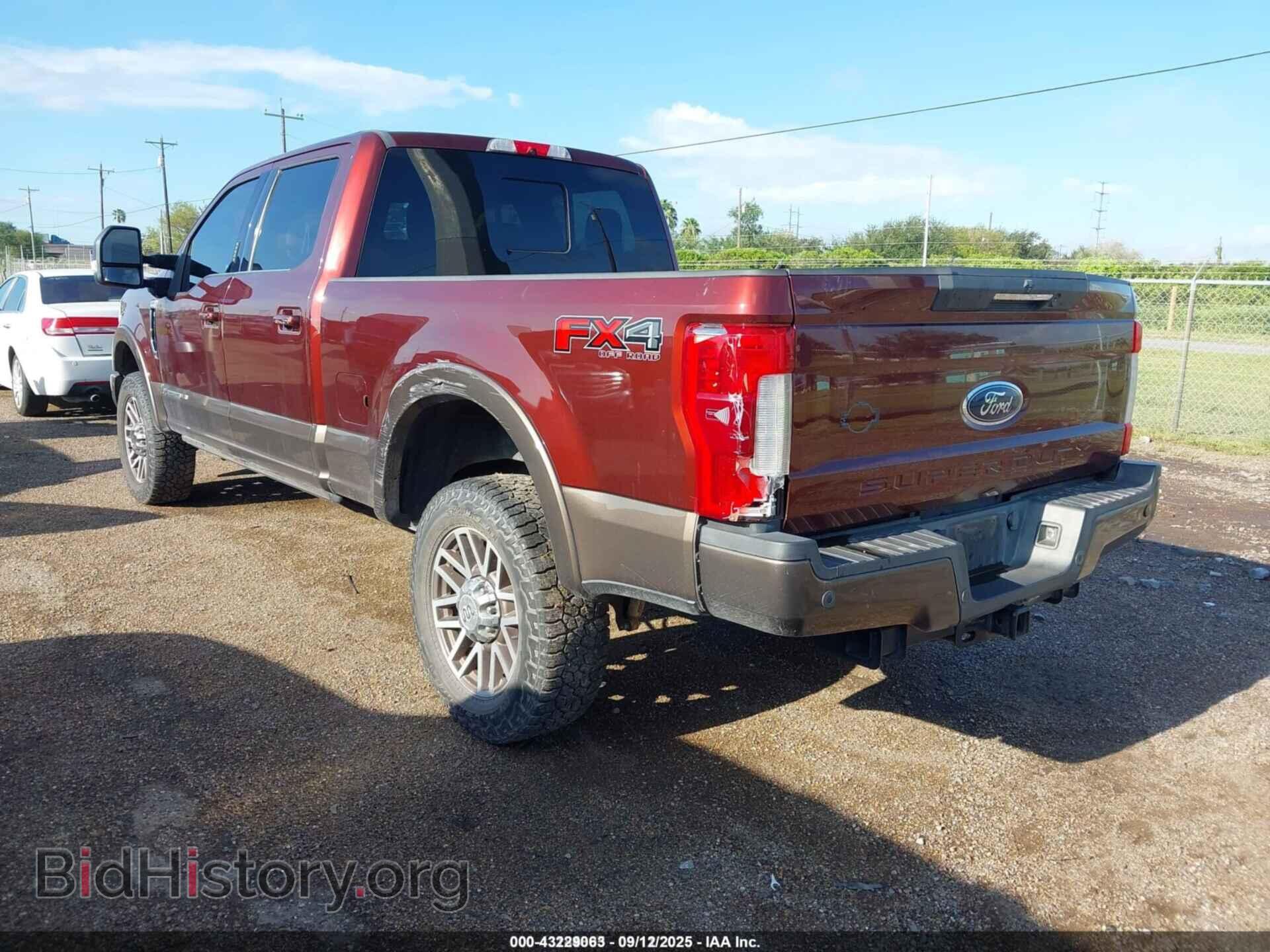 2017 FORD F-250 - VIN: 1FT7W2BT8HEB48170 - Фото 3