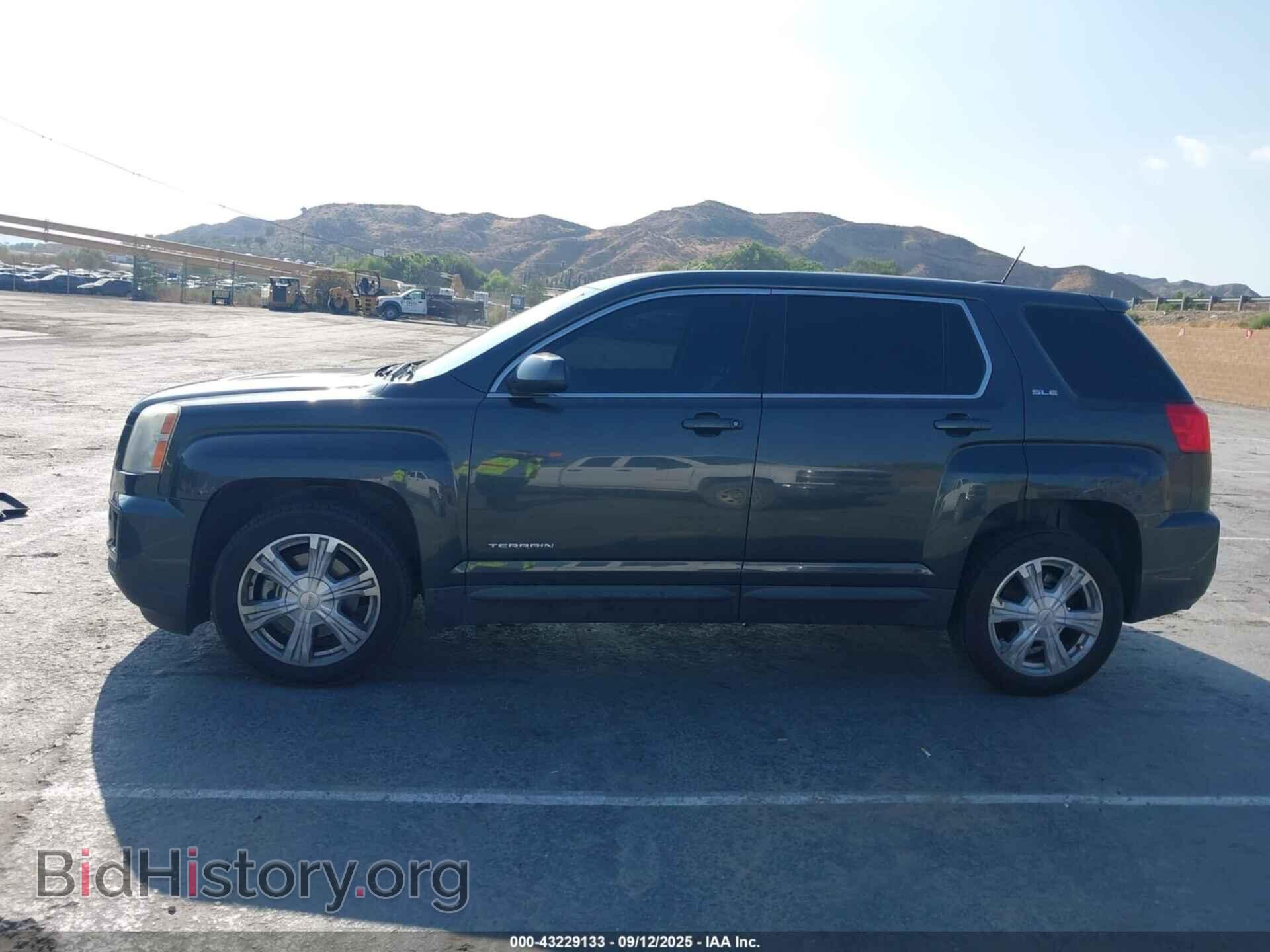 2017 GMC TERRAIN - VIN: 2GKALMEK0H6171237 - Photo 14