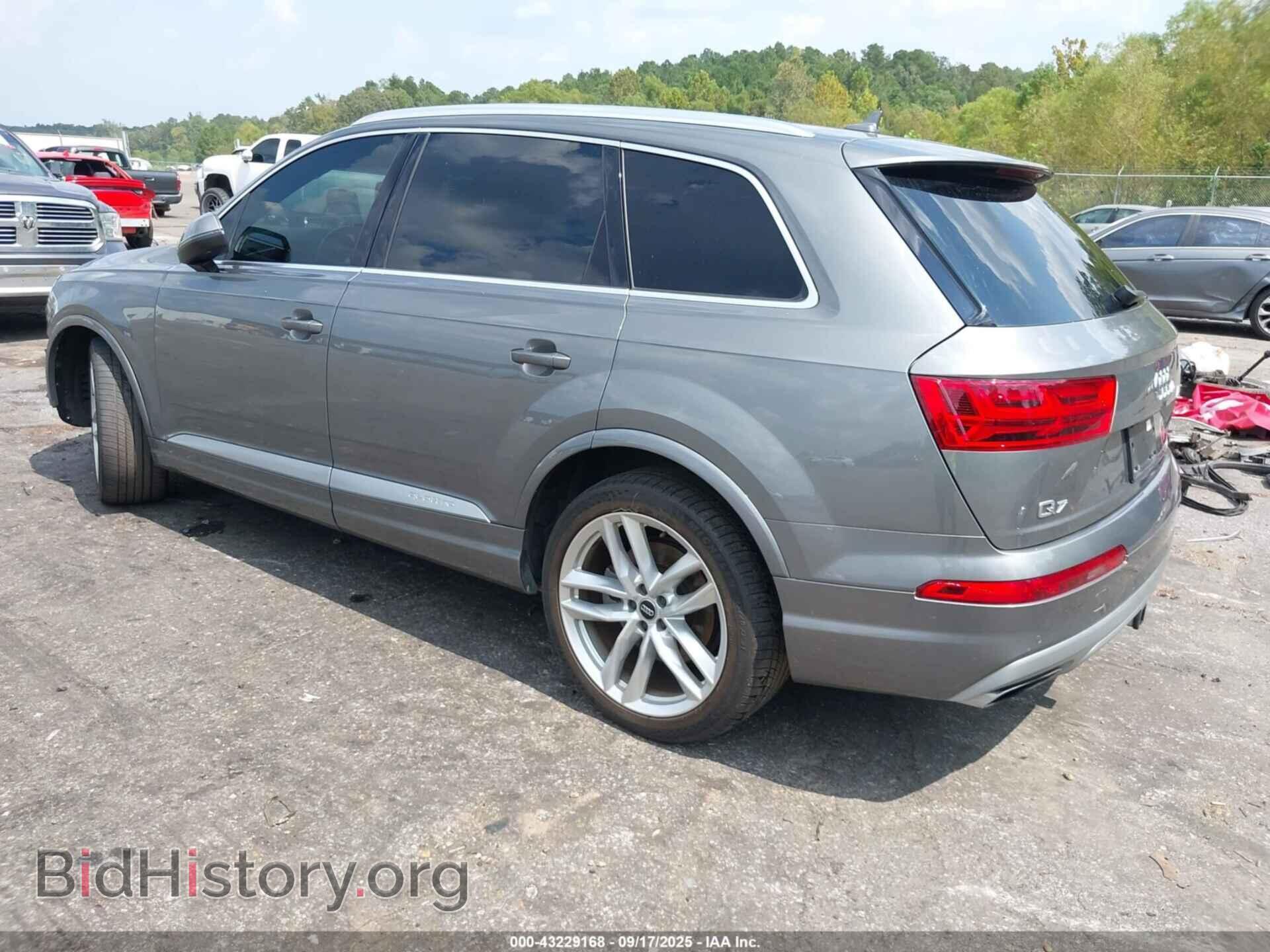 2017 AUDI Q7 - VIN: WA1VAAF75HD045740 - Фото 3