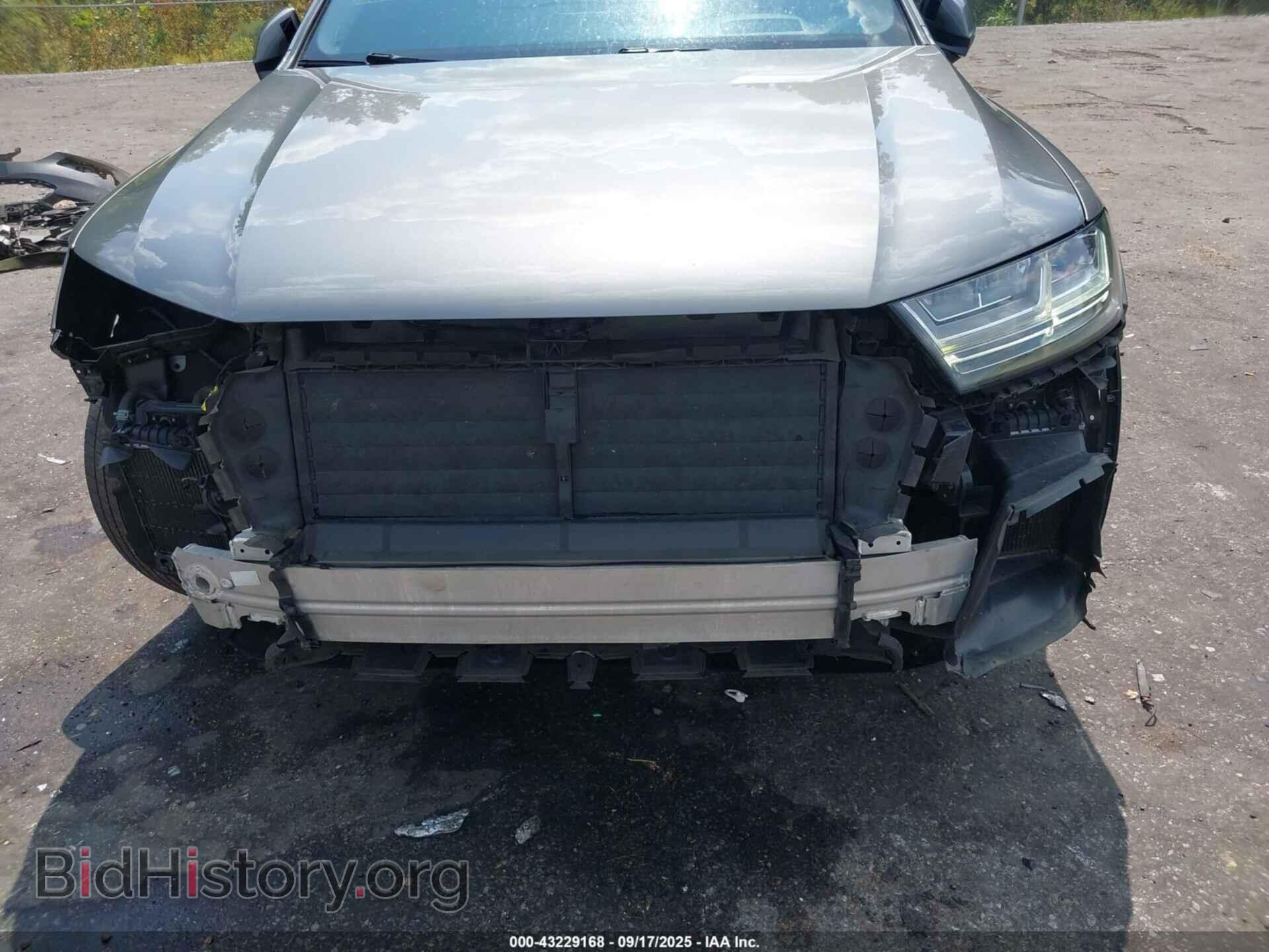 2017 AUDI Q7 - VIN: WA1VAAF75HD045740 - Фото 6