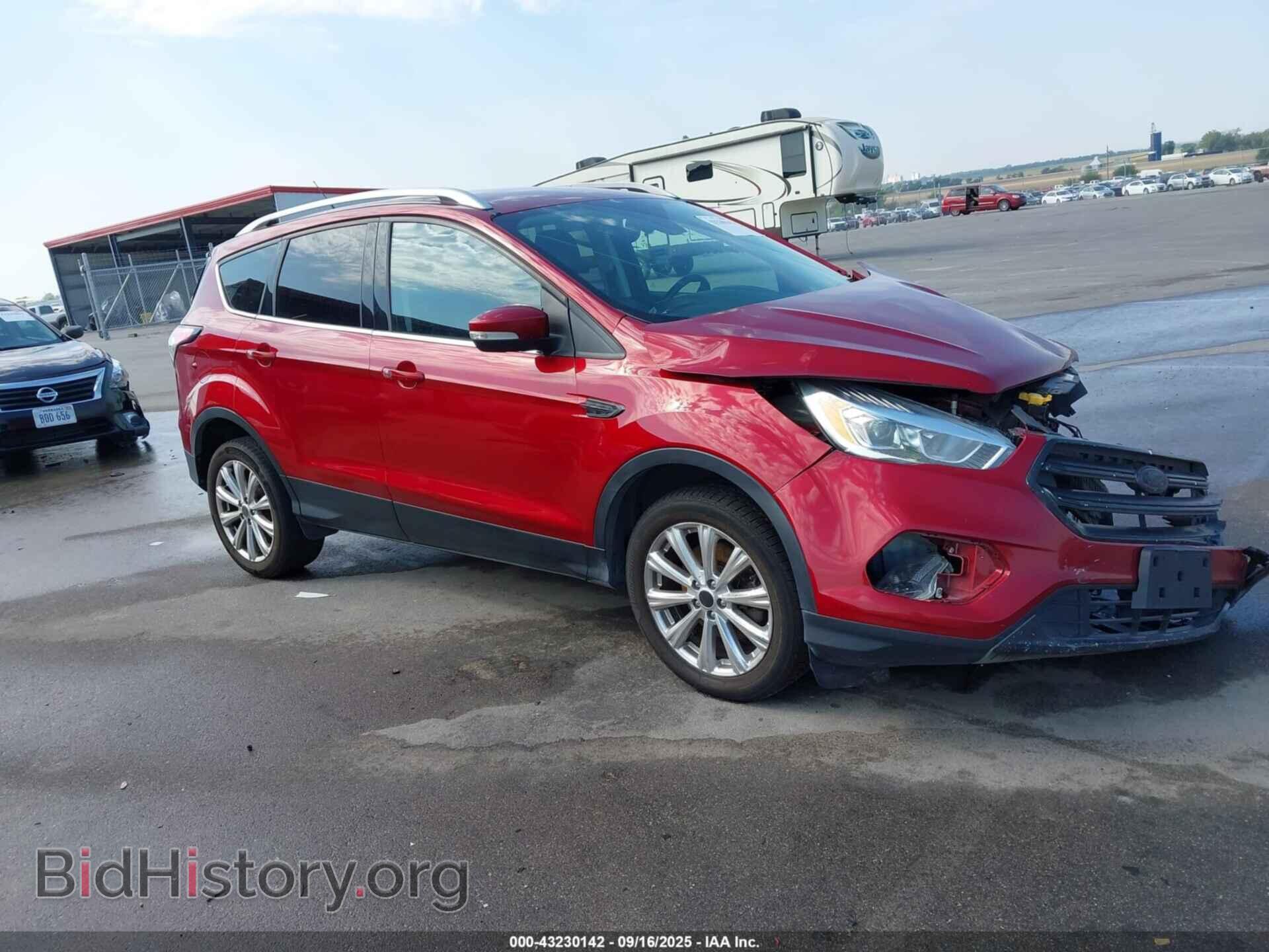 Фотография 1FMCU0J90HUC99312 - FORD ESCAPE 2017