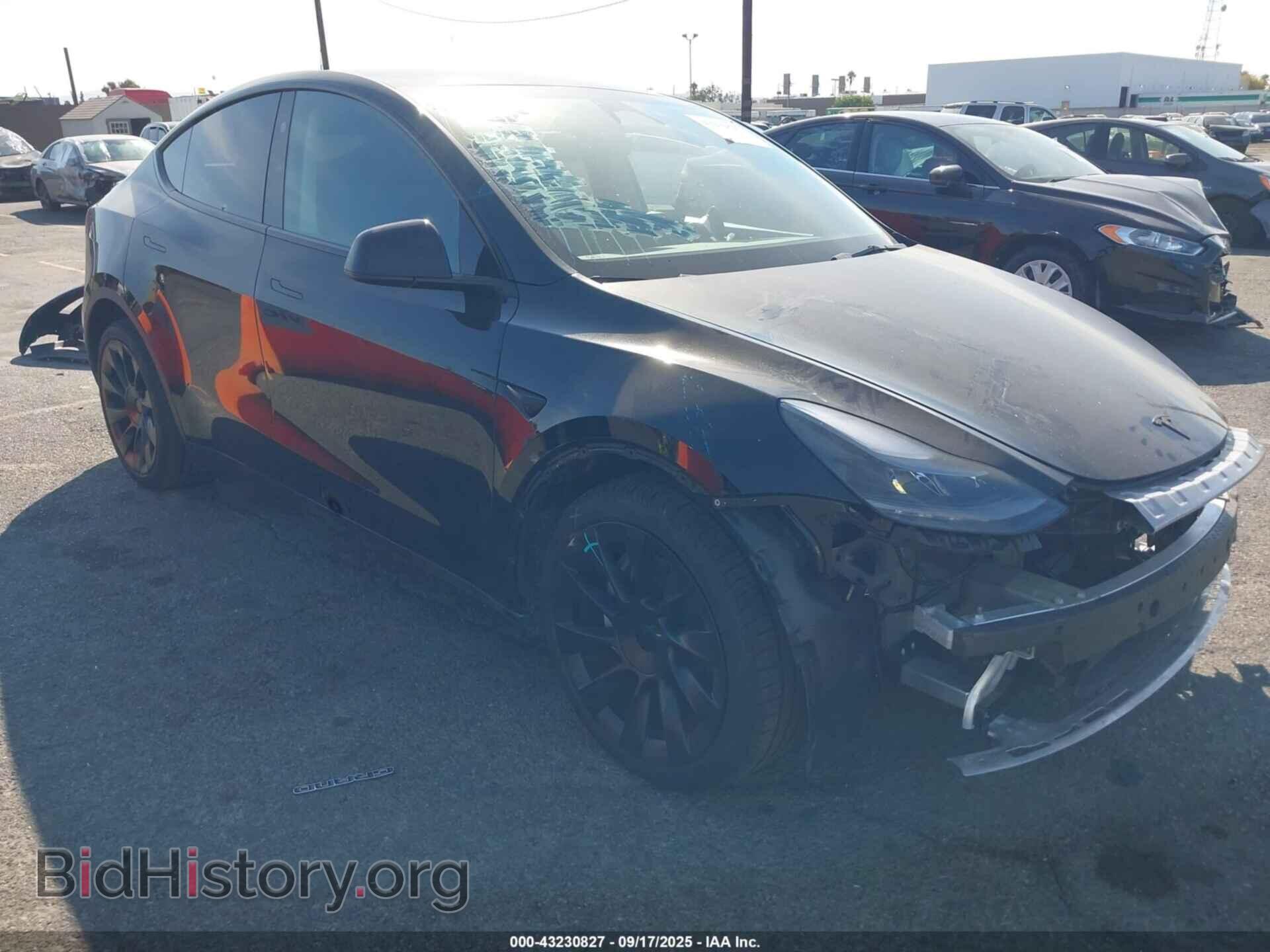 Photo 7SAYGAEE5PF879096 - TESLA MODEL Y 2023