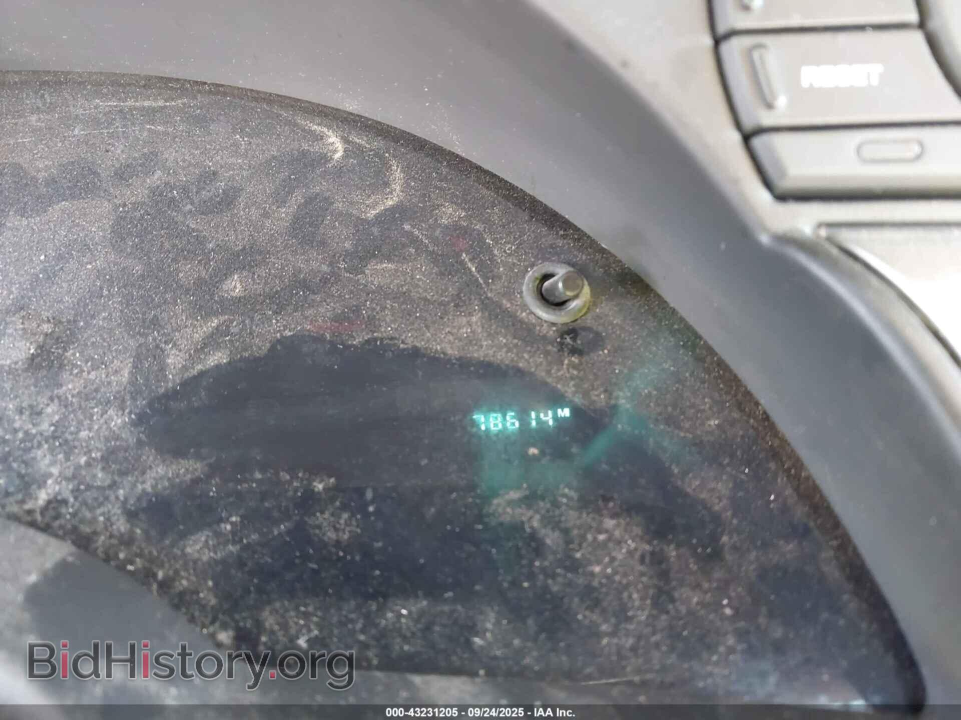 2007 CHRYSLER PACIFICA - VIN: 2A8GM68X37R164472 - Фото 7