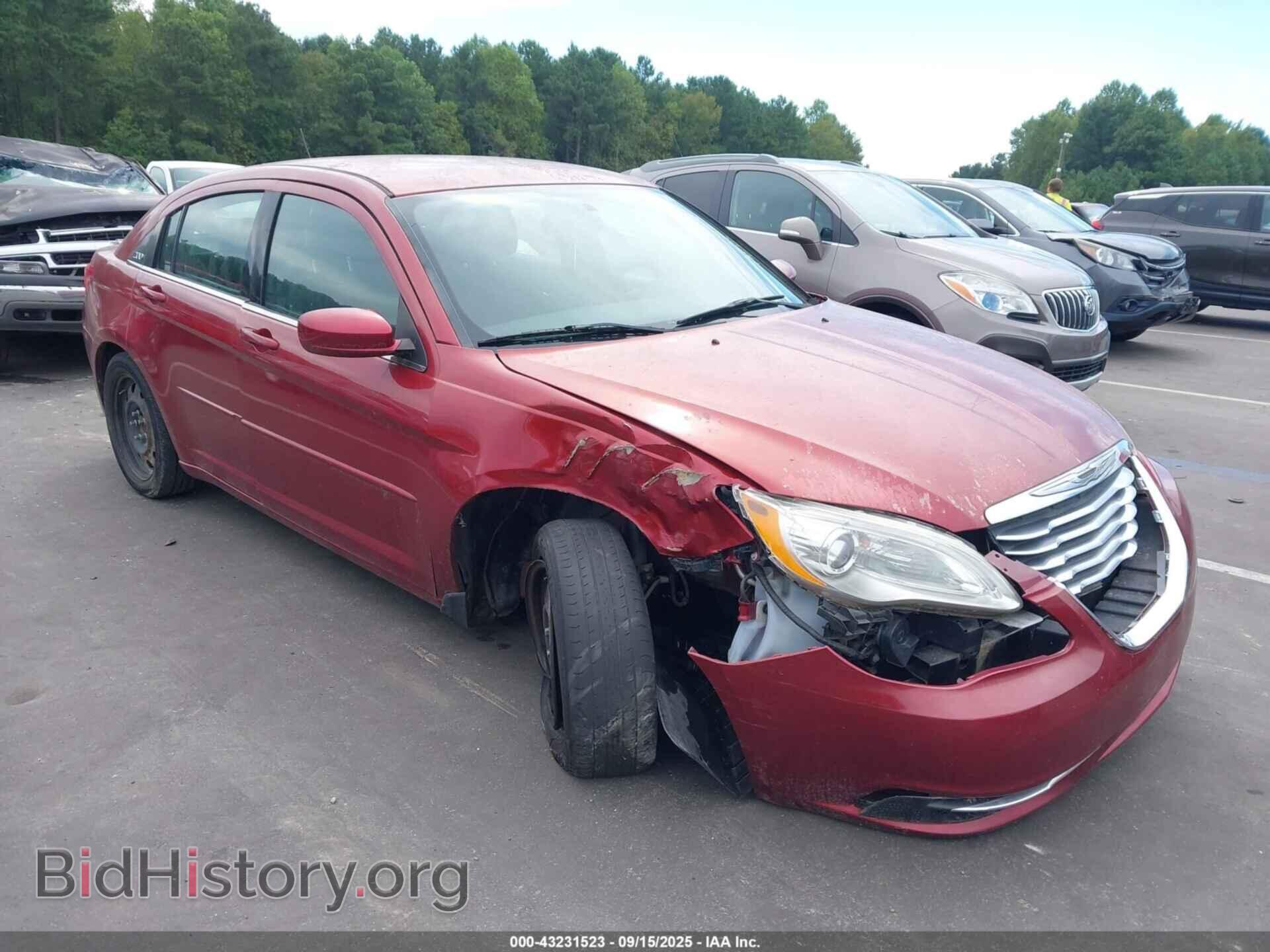 Фотография 1C3BC4FB7BN558437 - CHRYSLER 200 2011