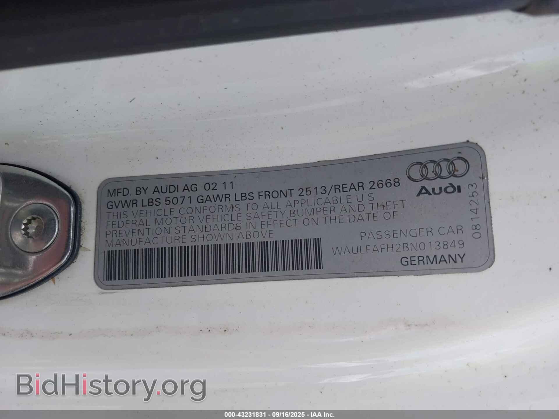 2011 AUDI A5 - VIN: WAULFAFH2BN013849 - Photo 9