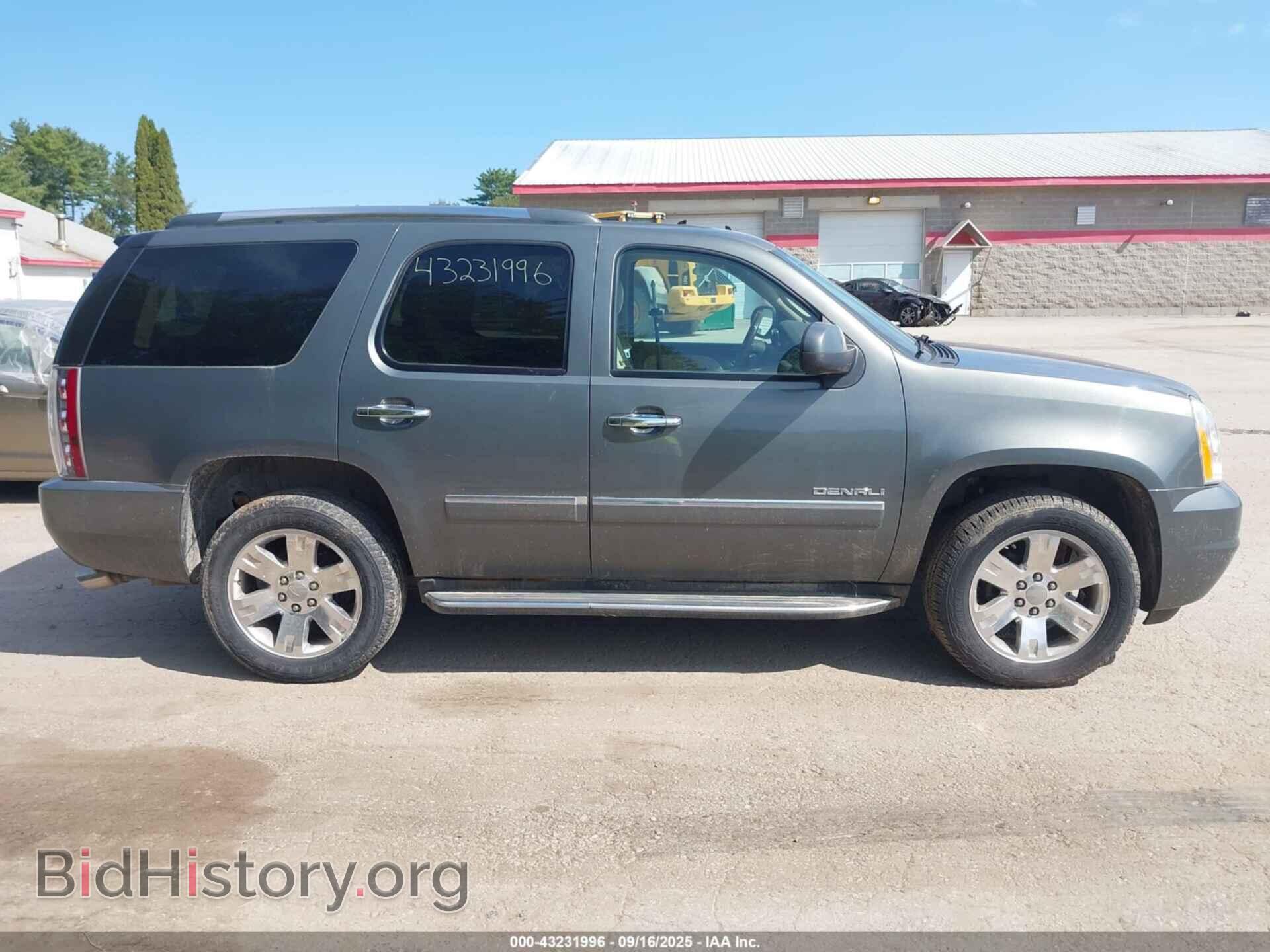 2011 GMC YUKON - VIN: 1GKS2EEF5BR201621 - Фото 19