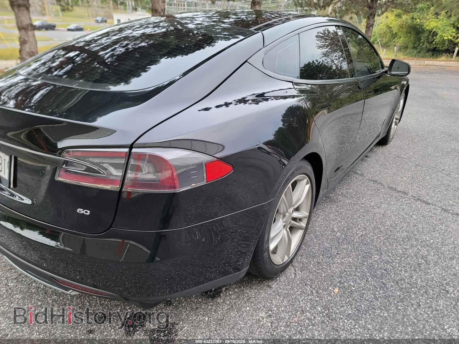 2013 TESLA MODEL S - VIN: 5YJSA1CG0DFP15808 - Фото 4