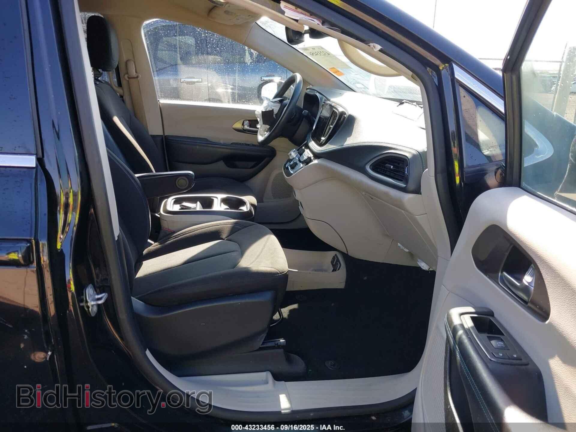 2021 CHRYSLER PACIFICA - VIN: 2C4RC1FG5MR558821 - Photo 5