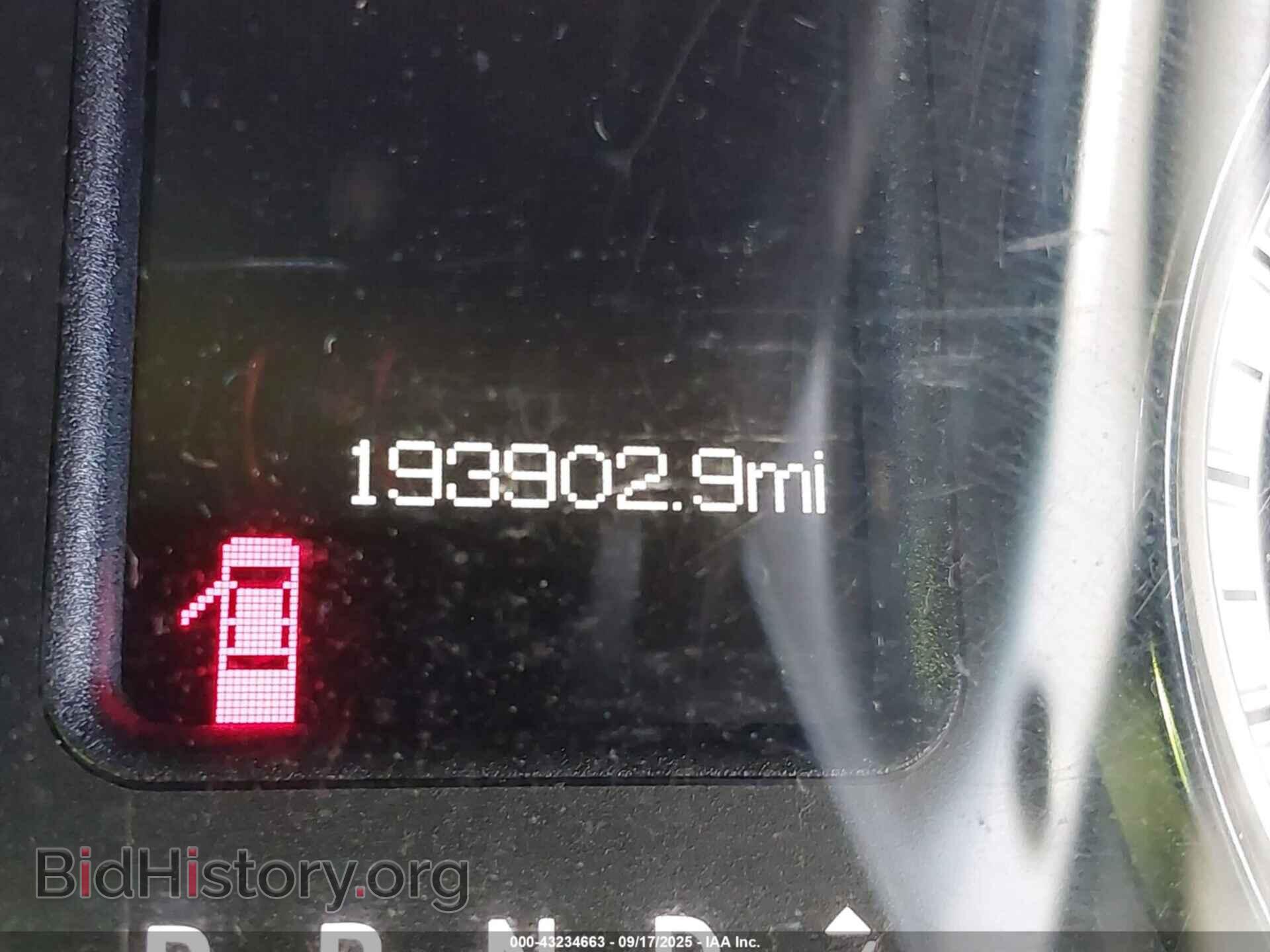2018 RAM 1500 - VIN: 1C6RR7FT1JS103819 - Фото 15