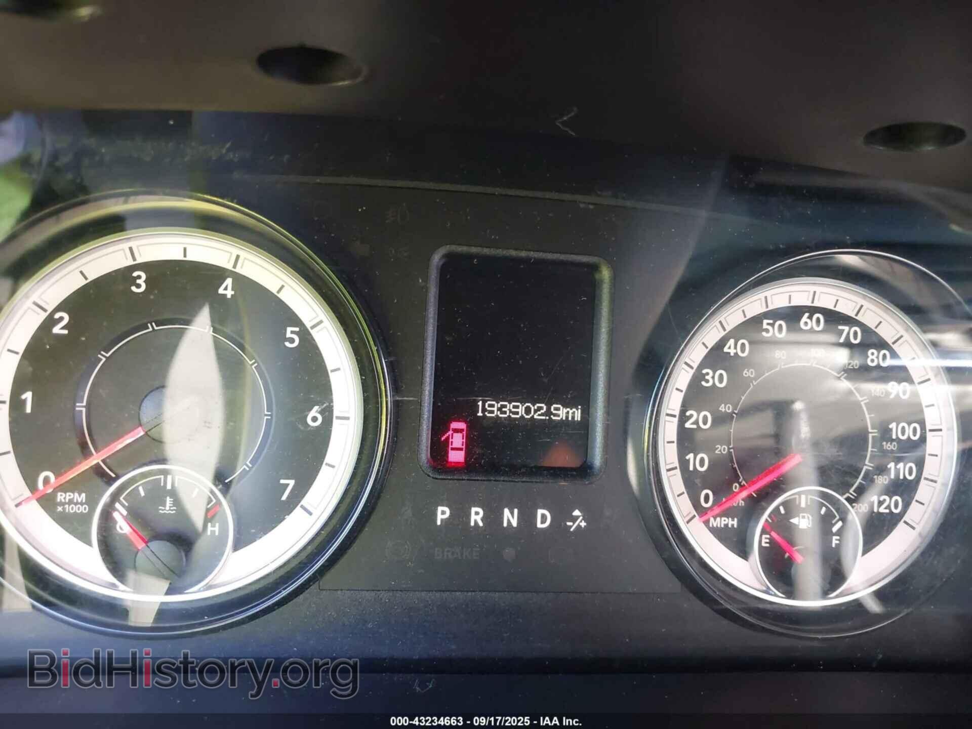 2018 RAM 1500 - VIN: 1C6RR7FT1JS103819 - Фото 7