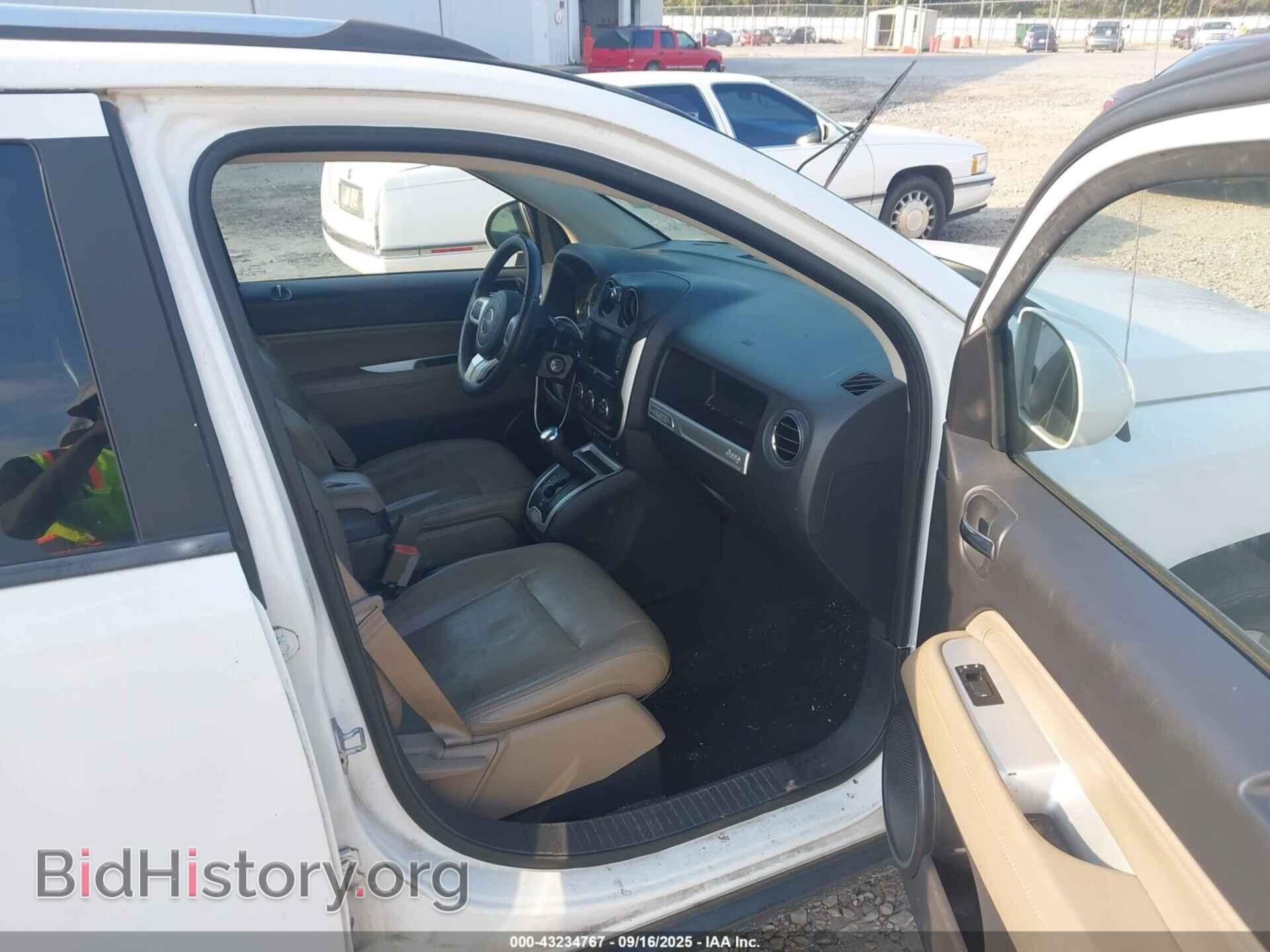 2015 JEEP COMPASS - VIN: 1C4NJCEA5FD210648 - Фото 5